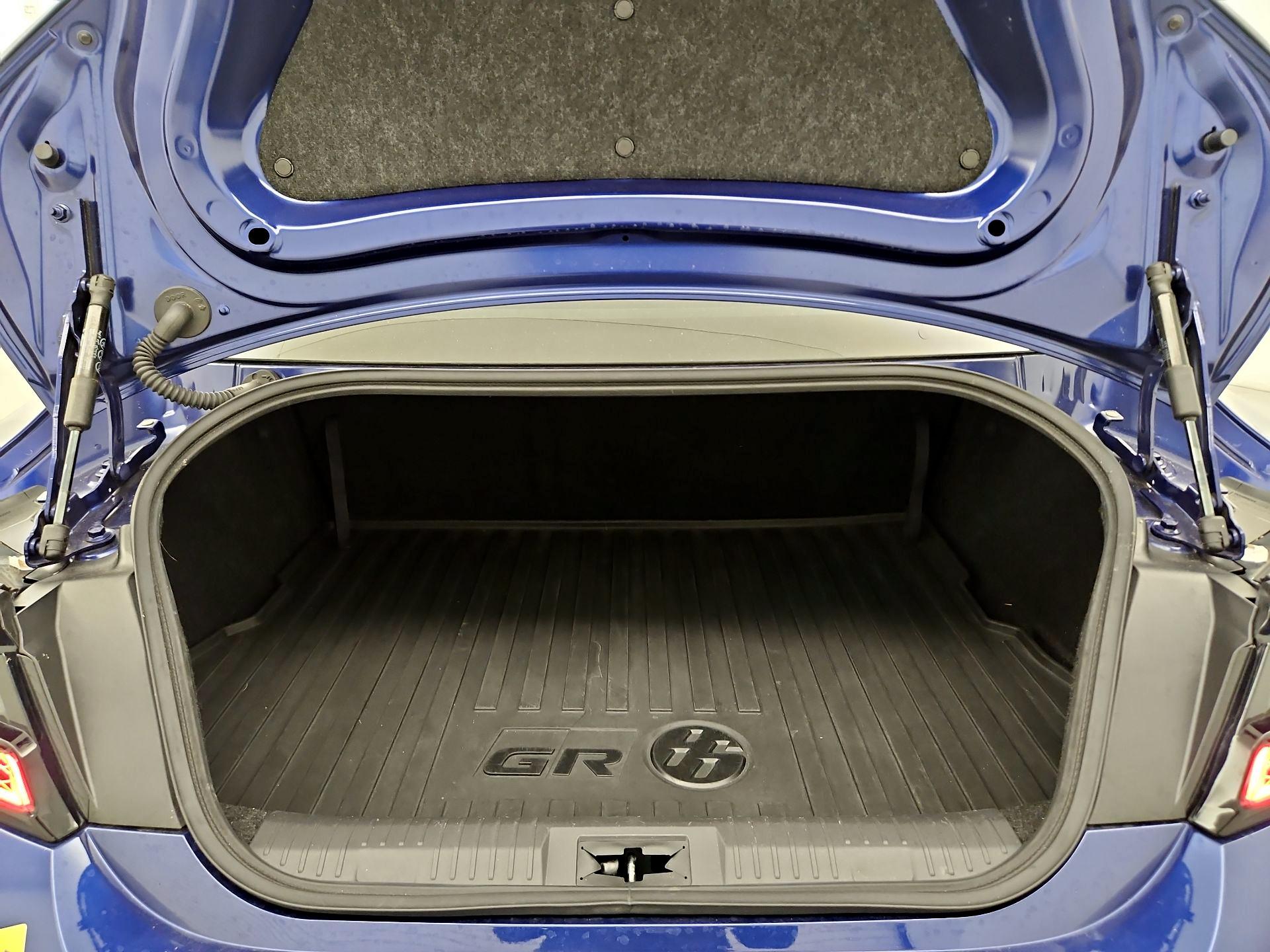 Thumbnail: 2022 Toyota GR86 - 20