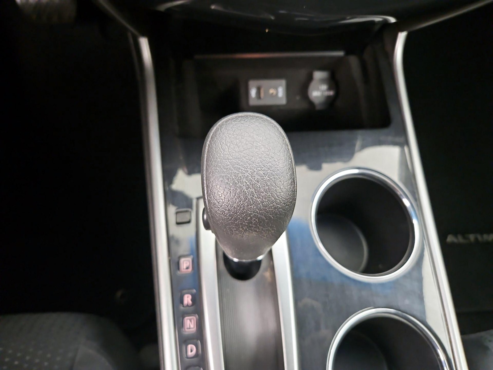 2014 Nissan Altima SV - Photo 18
