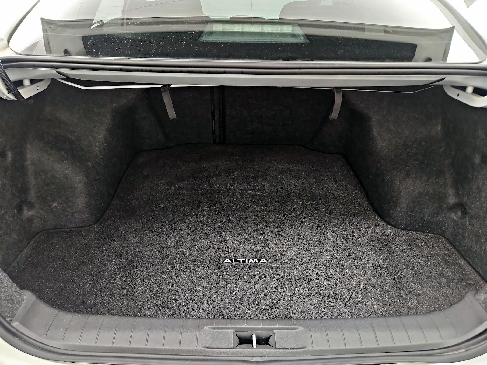 2014 Nissan Altima SV - Photo 21