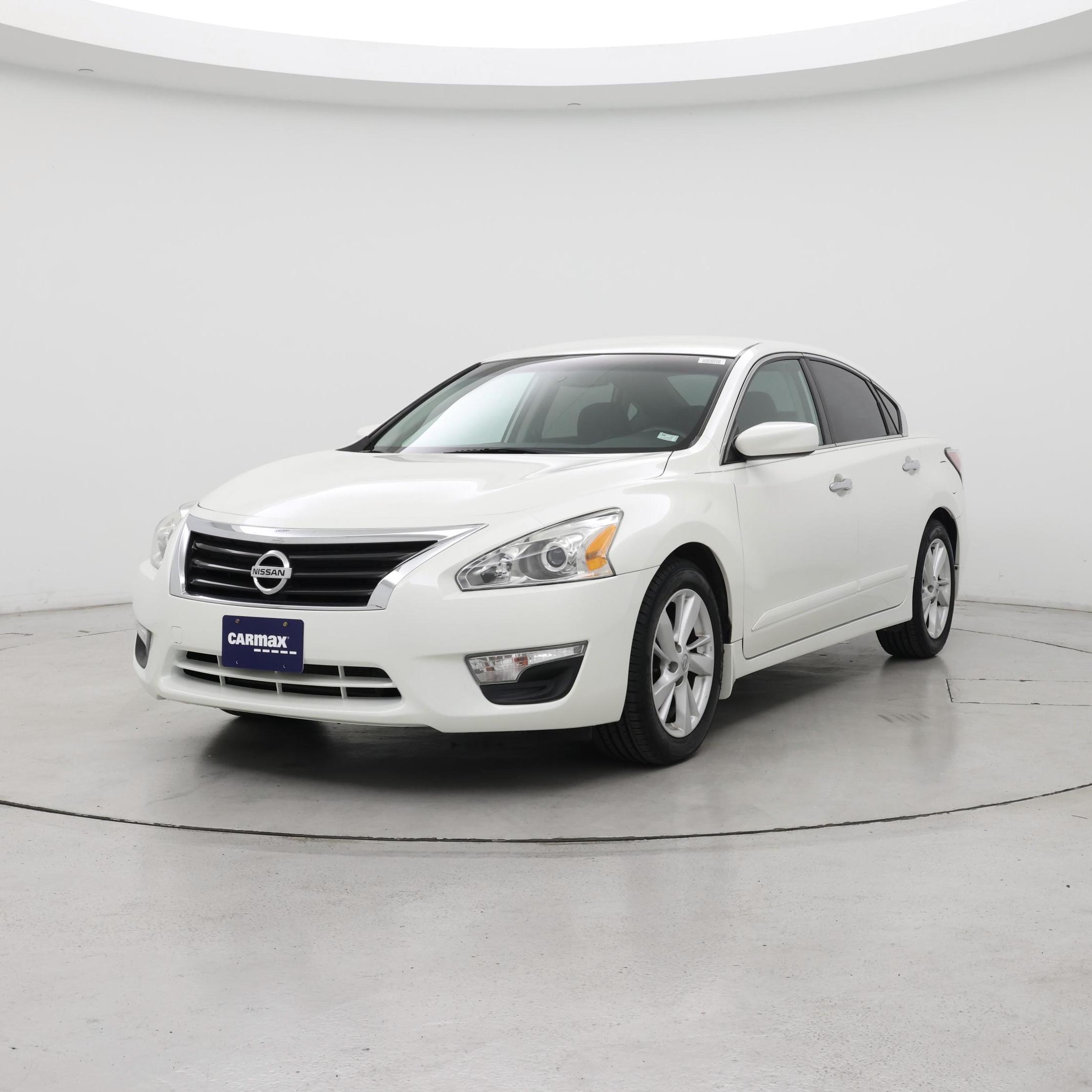 Thumbnail: 2014 Nissan Altima - 4