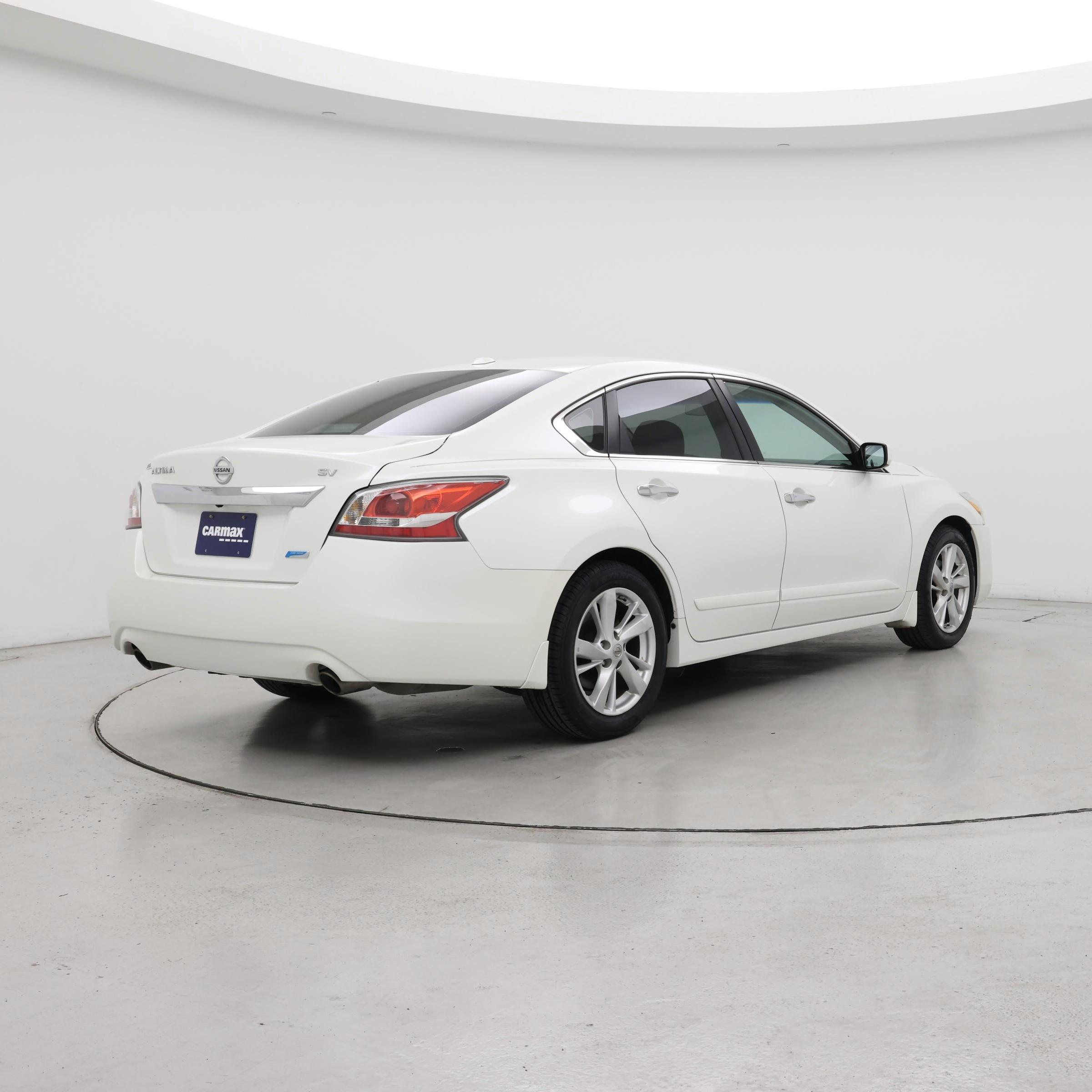 Thumbnail: 2014 Nissan Altima - 8