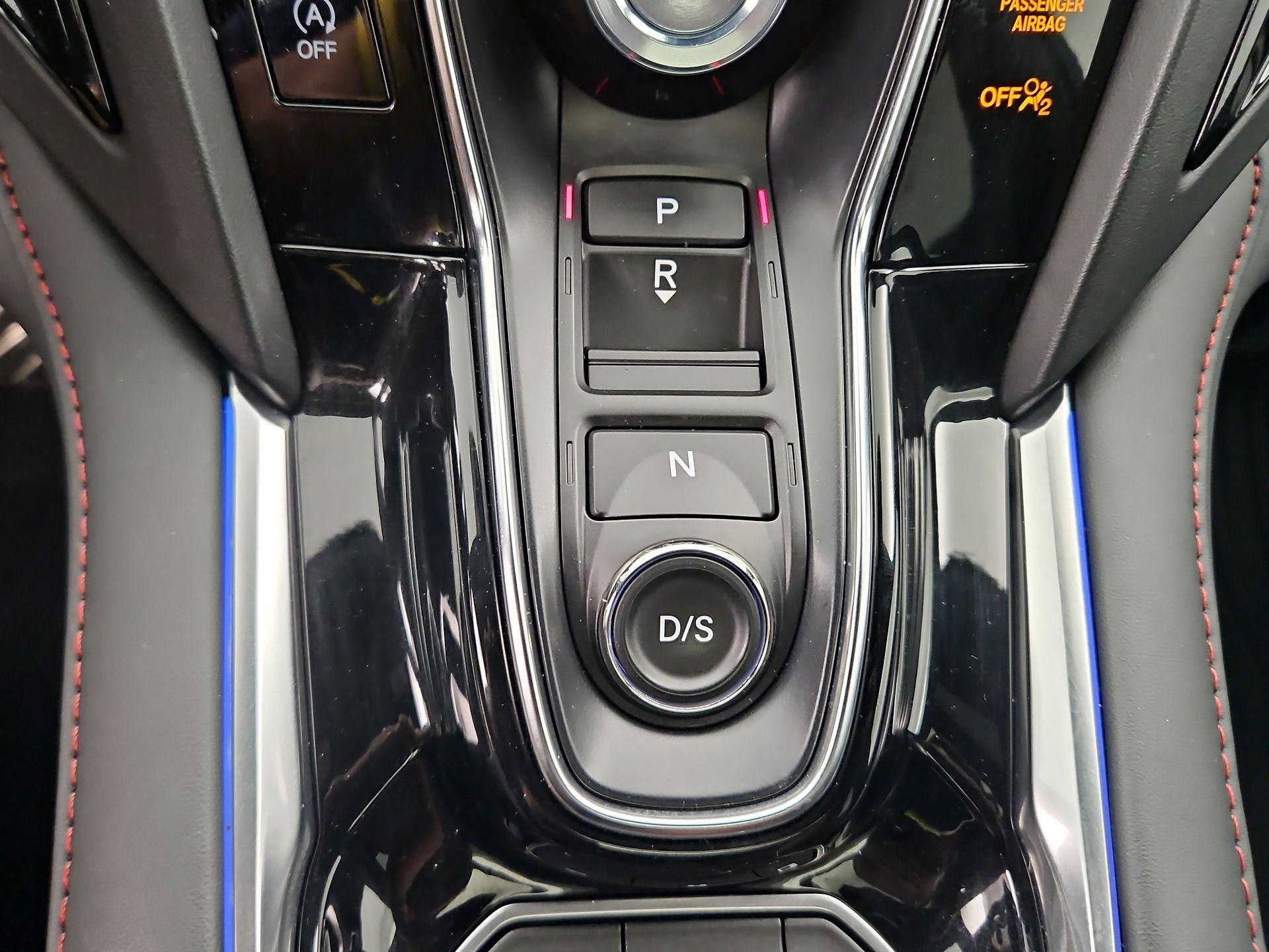 Thumbnail: 2022 Acura RDX - 18
