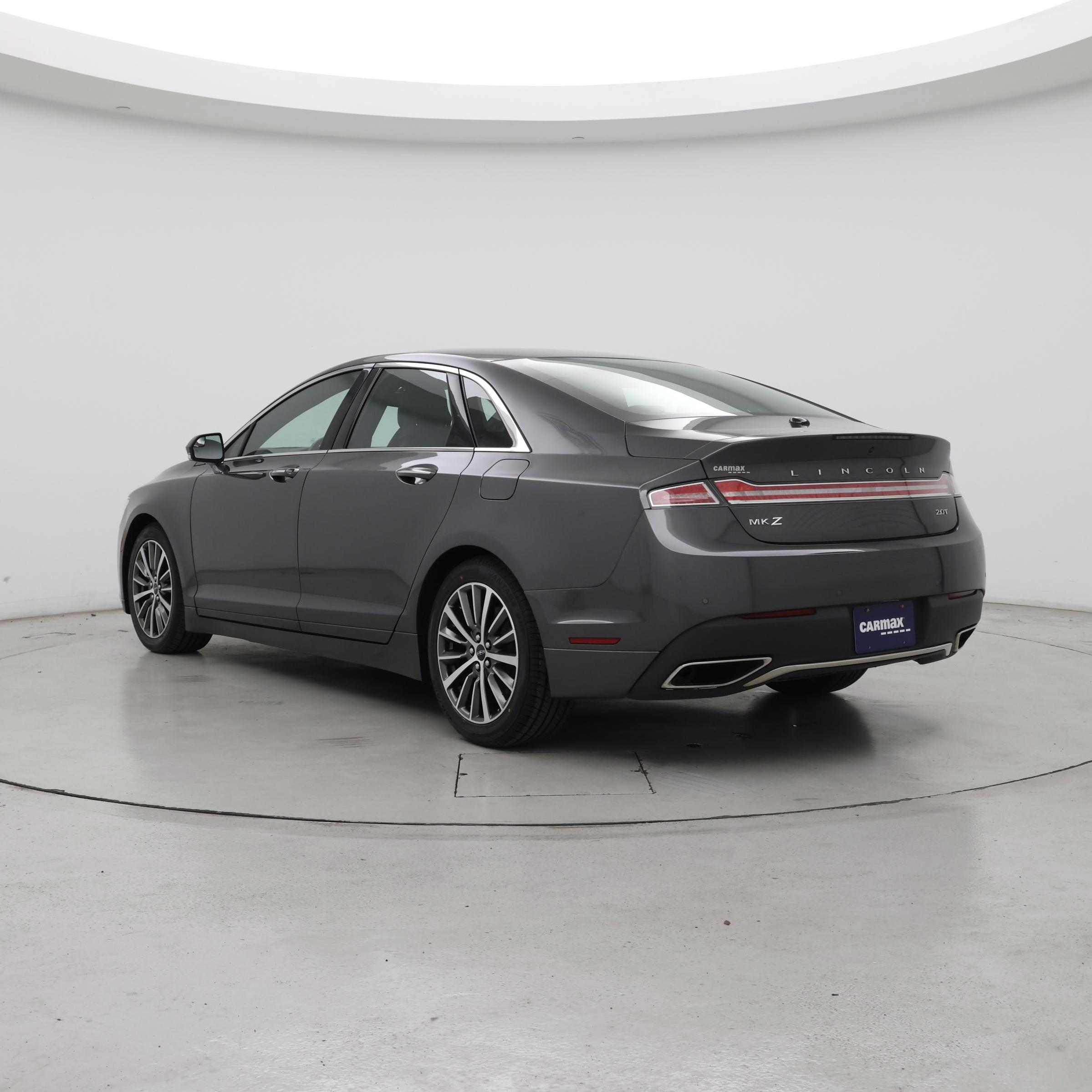 Thumbnail: 2017 Lincoln MKZ - 2