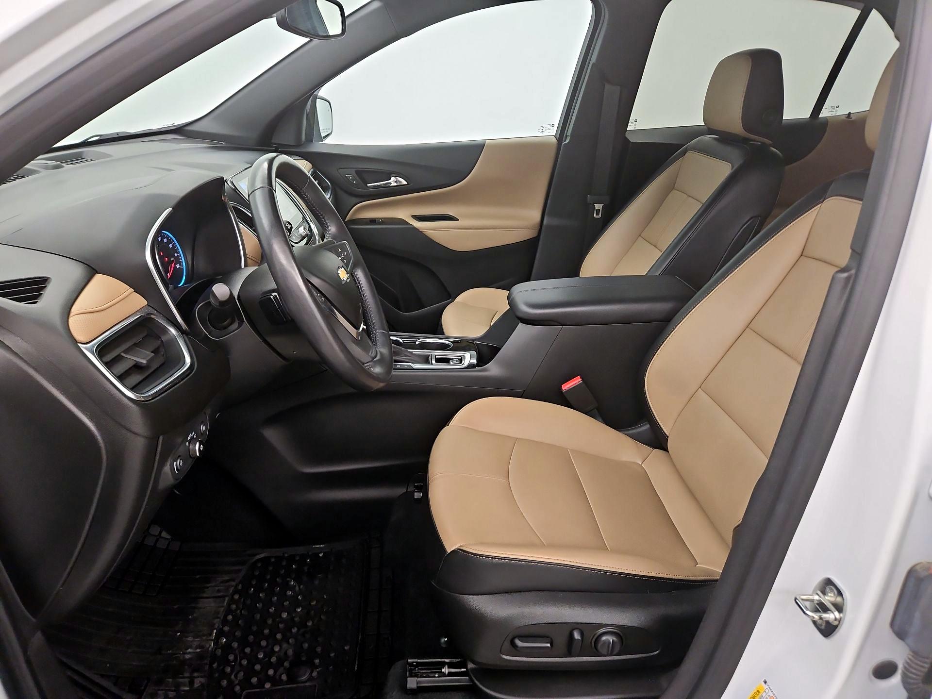 Thumbnail: 2022 Chevrolet Equinox - 11