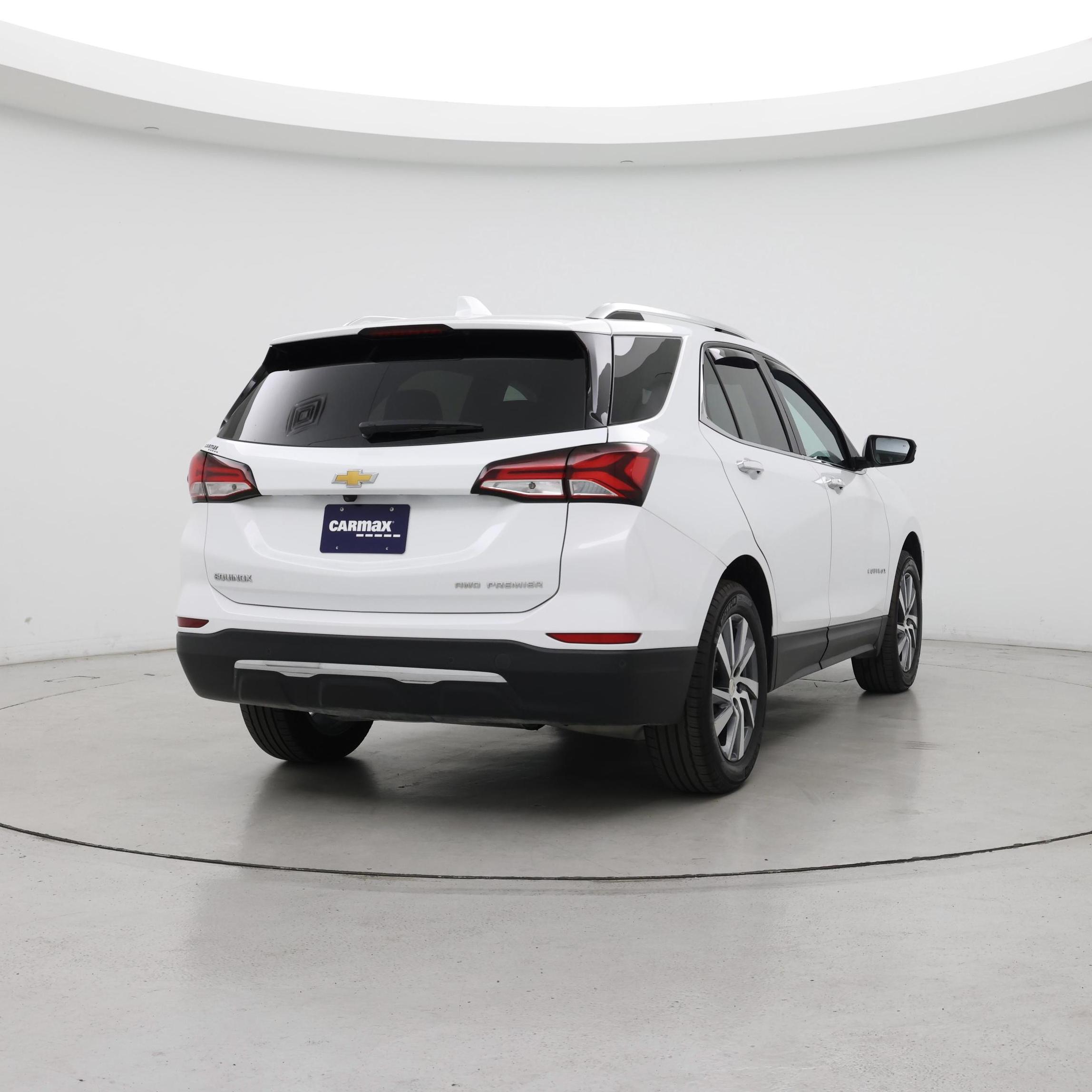 Thumbnail: 2022 Chevrolet Equinox - 8