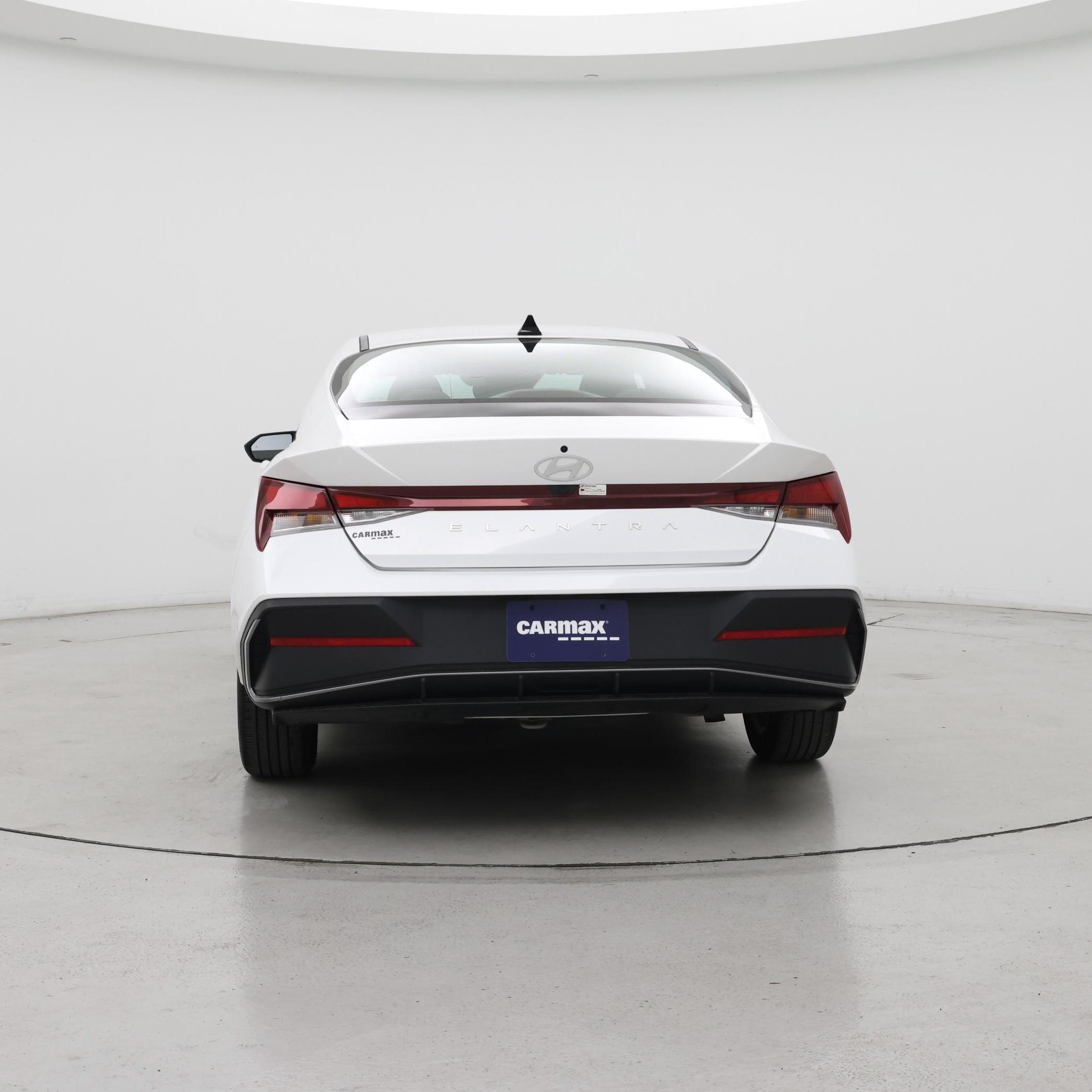 Thumbnail: 2024 Hyundai Elantra - 6