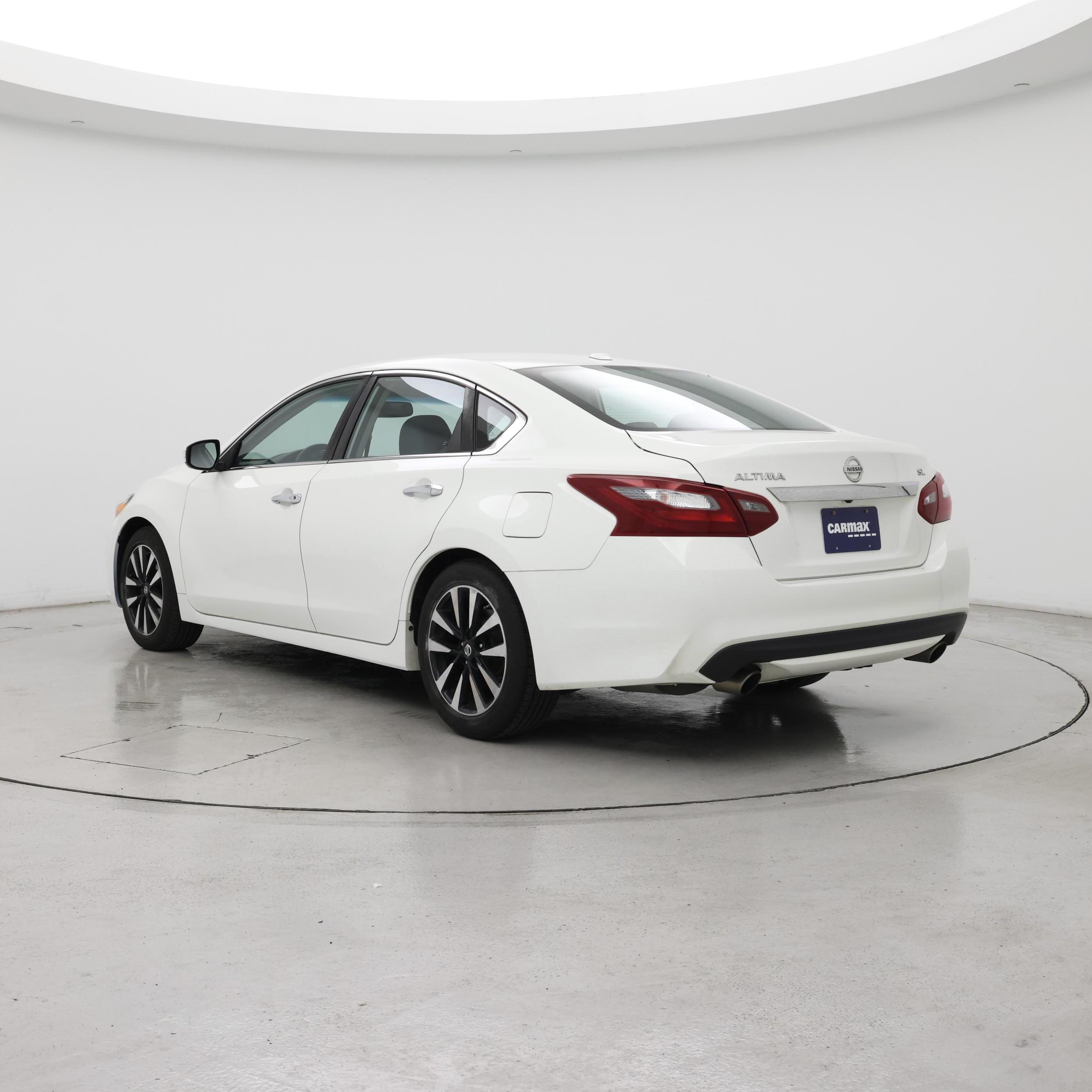 Thumbnail: 2018 Nissan Altima - 2