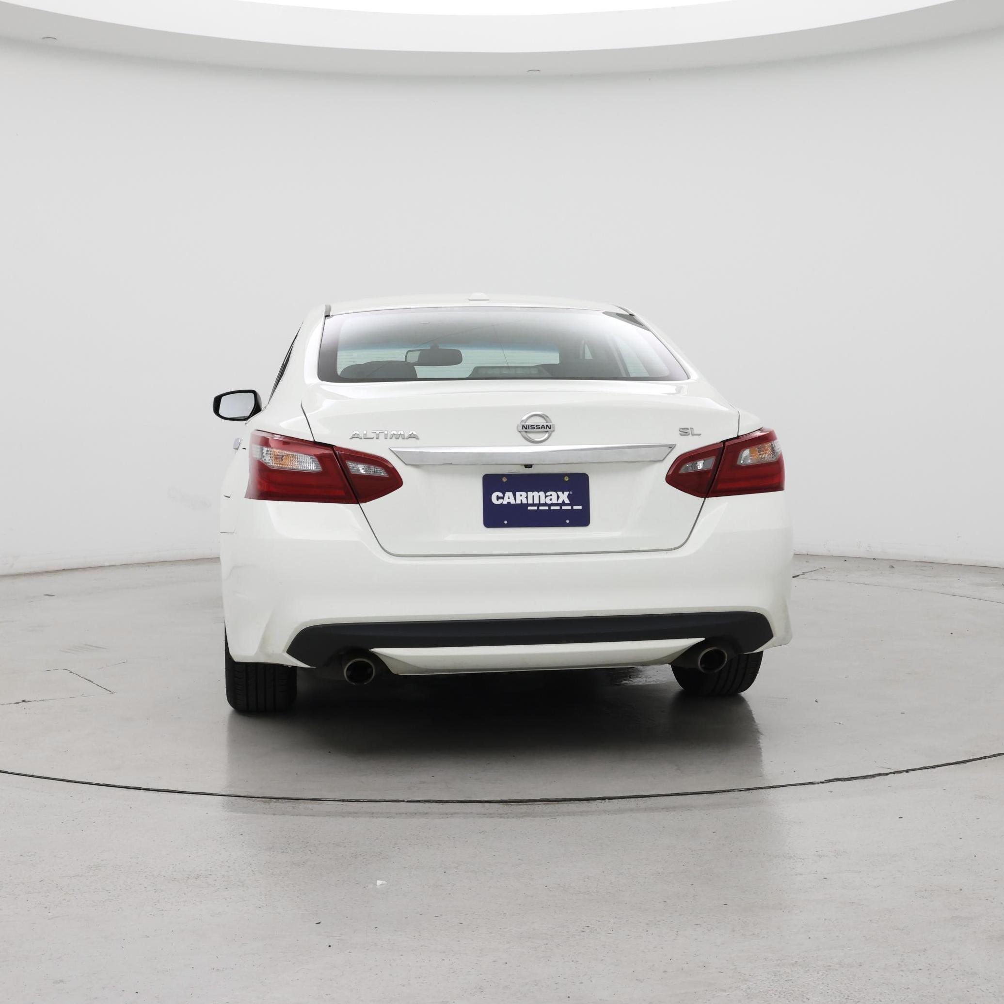 Thumbnail: 2018 Nissan Altima - 6