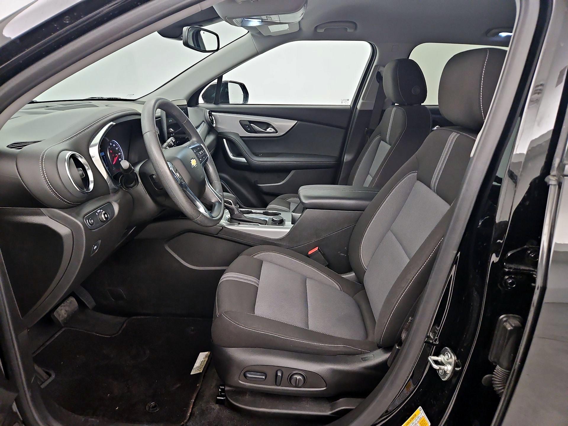 Thumbnail: 2023 Chevrolet Blazer - 11