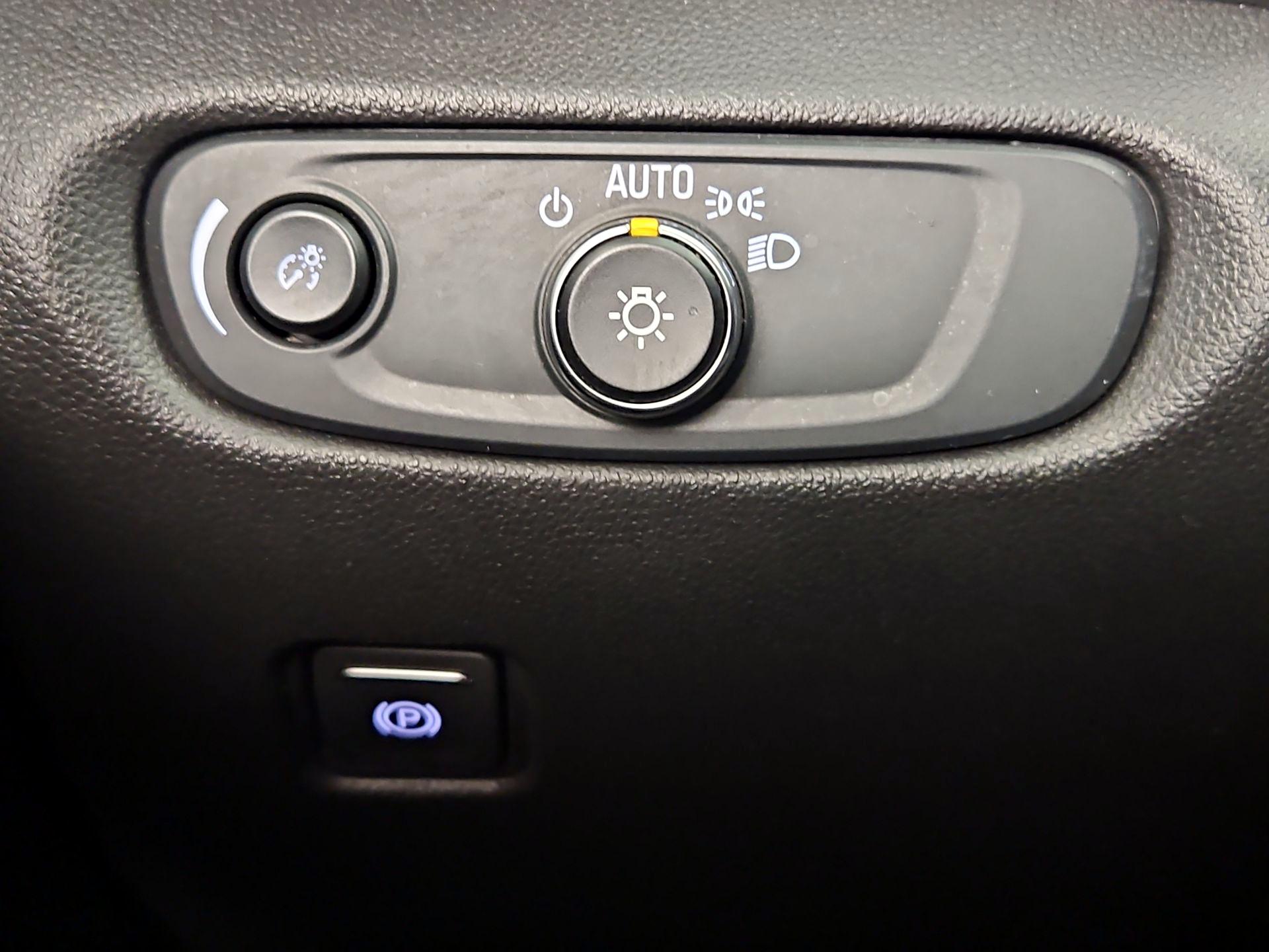 Thumbnail: 2023 Chevrolet Blazer - 13