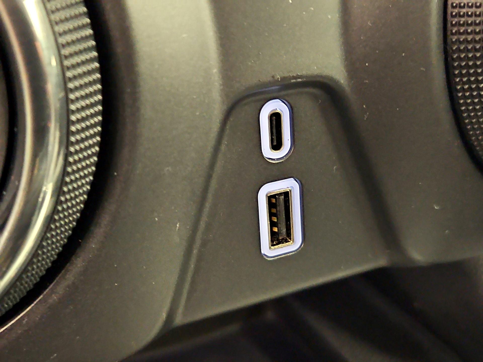 Thumbnail: 2023 Chevrolet Blazer - 18