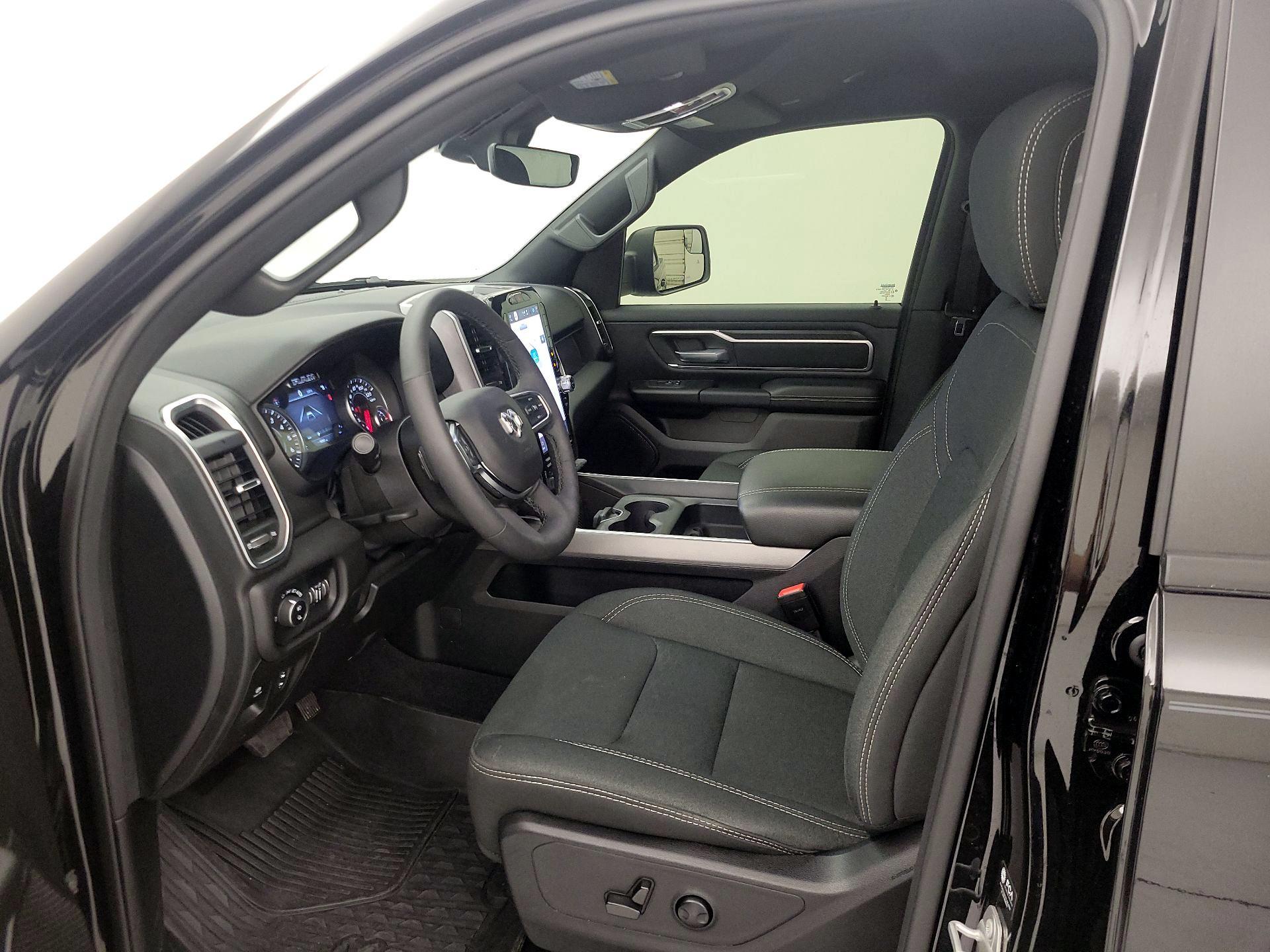 Thumbnail: 2025 RAM 1500 - 11
