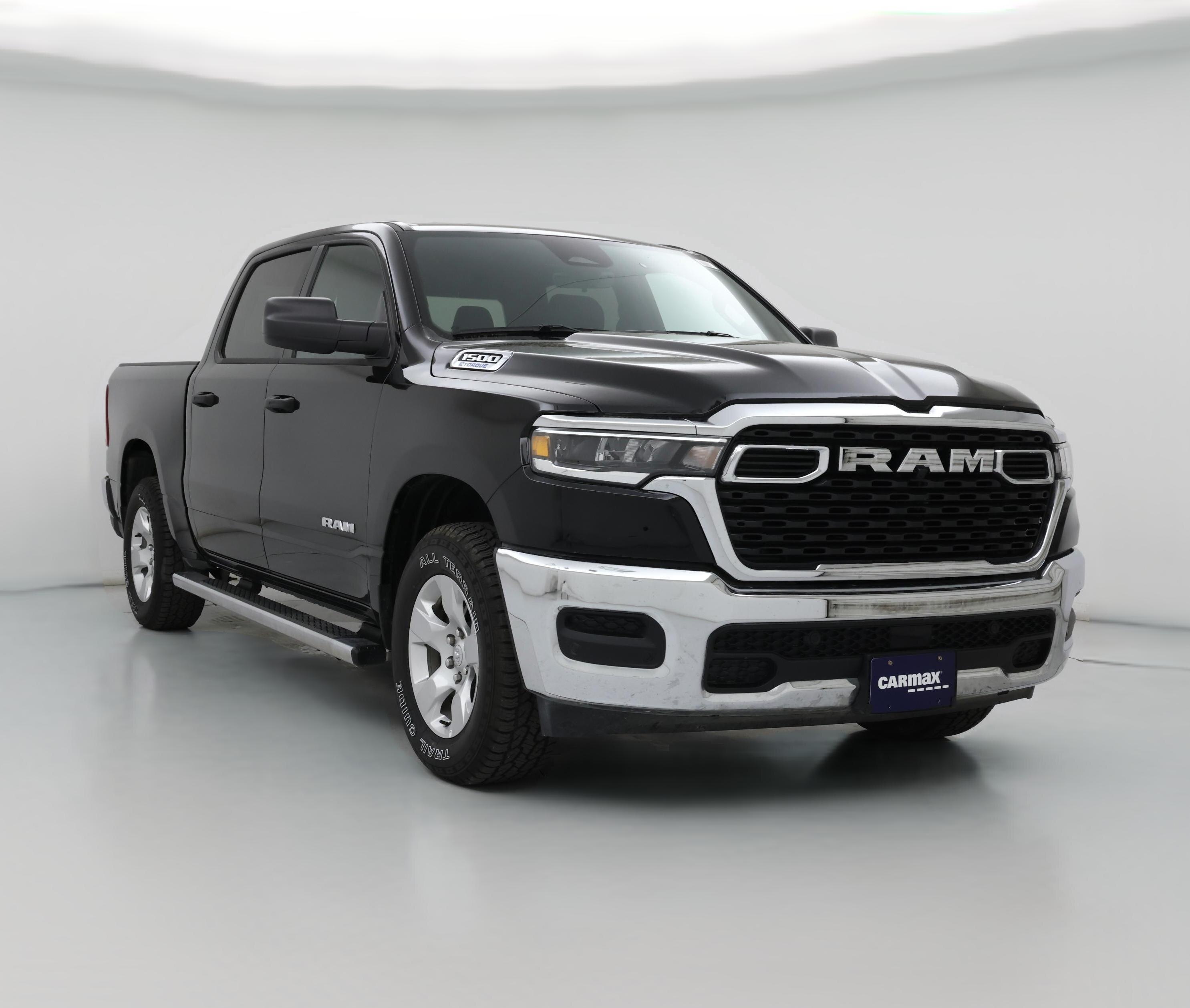 Thumbnail: 2025 RAM 1500 - 1