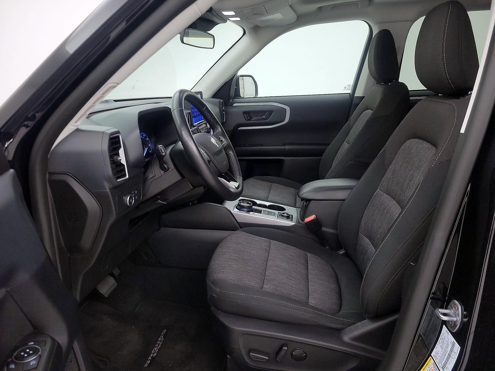 Thumbnail: 2021 Ford Bronco Sport - 11