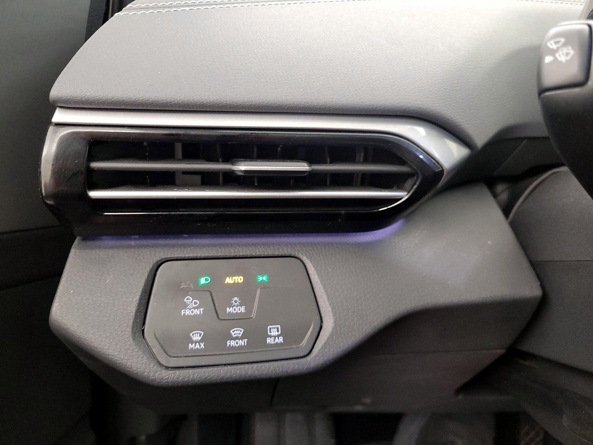 Thumbnail: 2024 Volkswagen ID.4 - 13