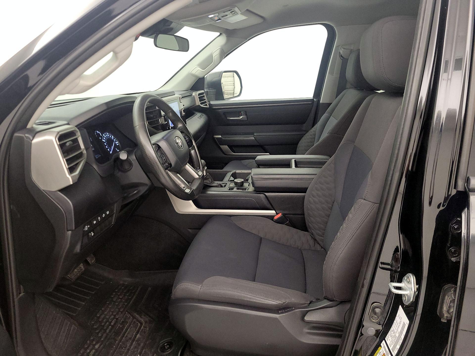 Thumbnail: 2022 Toyota Tundra - 11