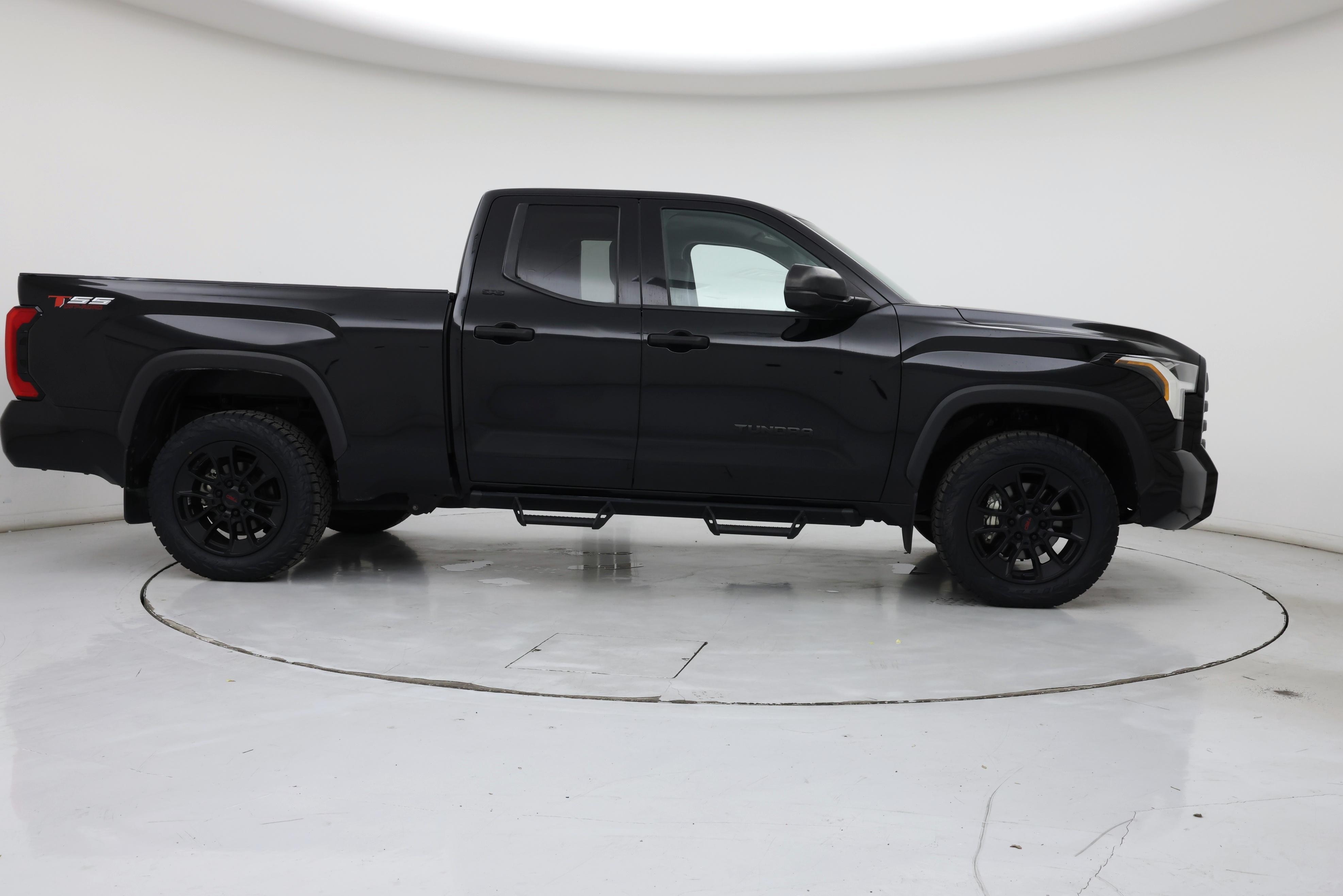 Thumbnail: 2022 Toyota Tundra - 7