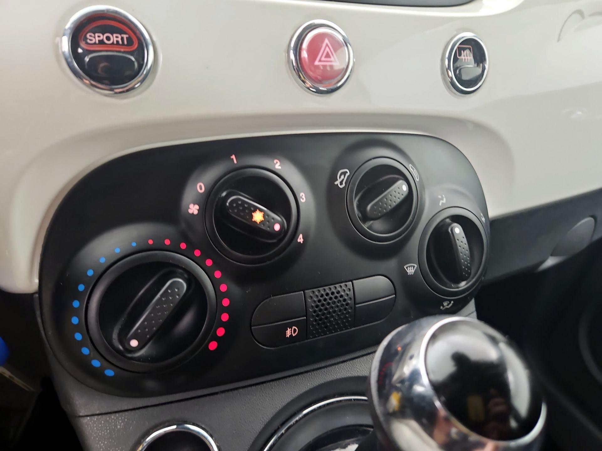 Thumbnail: 2015 Fiat 500 - 14