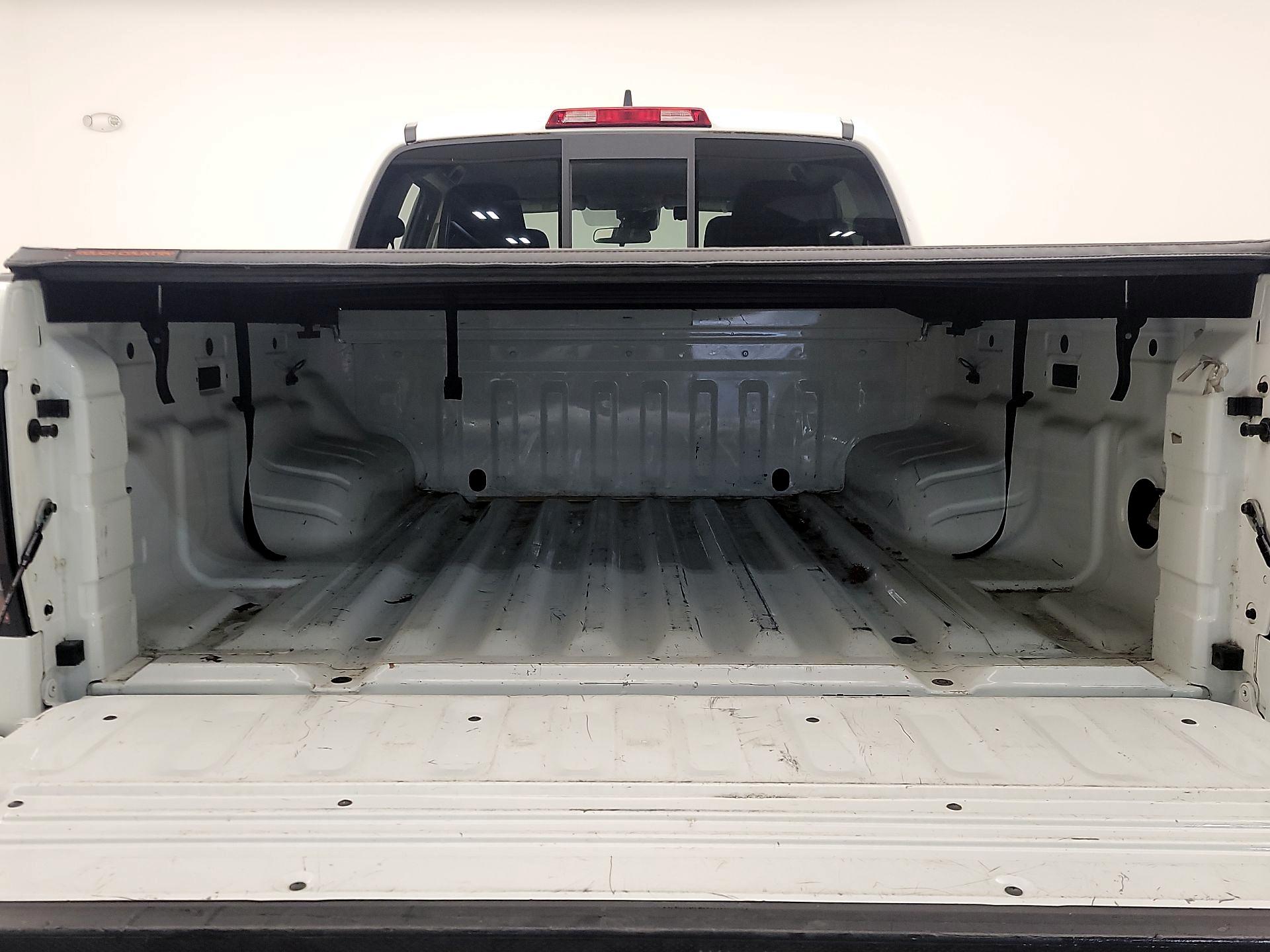Thumbnail: 2022 Nissan Frontier - 20