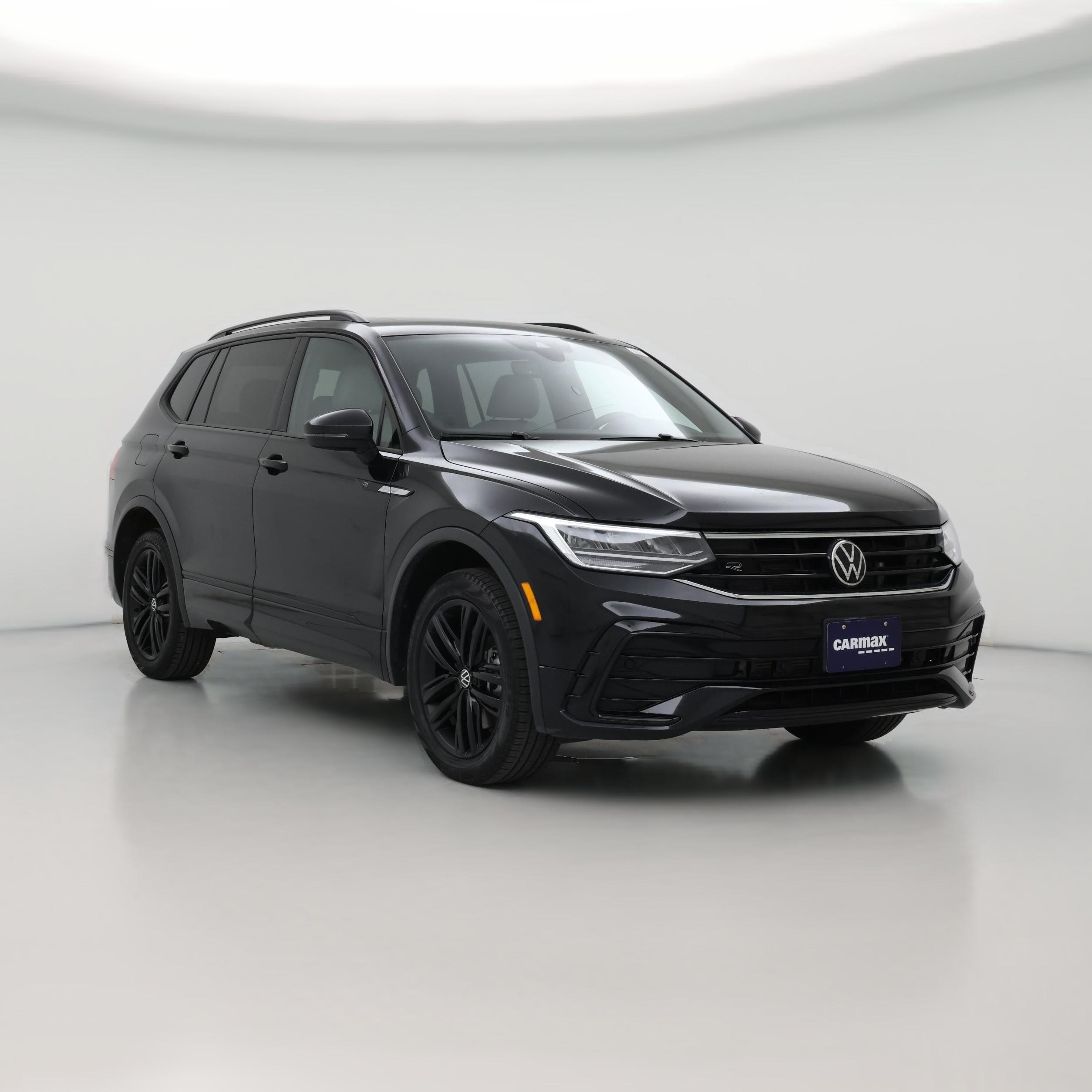Thumbnail: 2022 Volkswagen Tiguan - 1