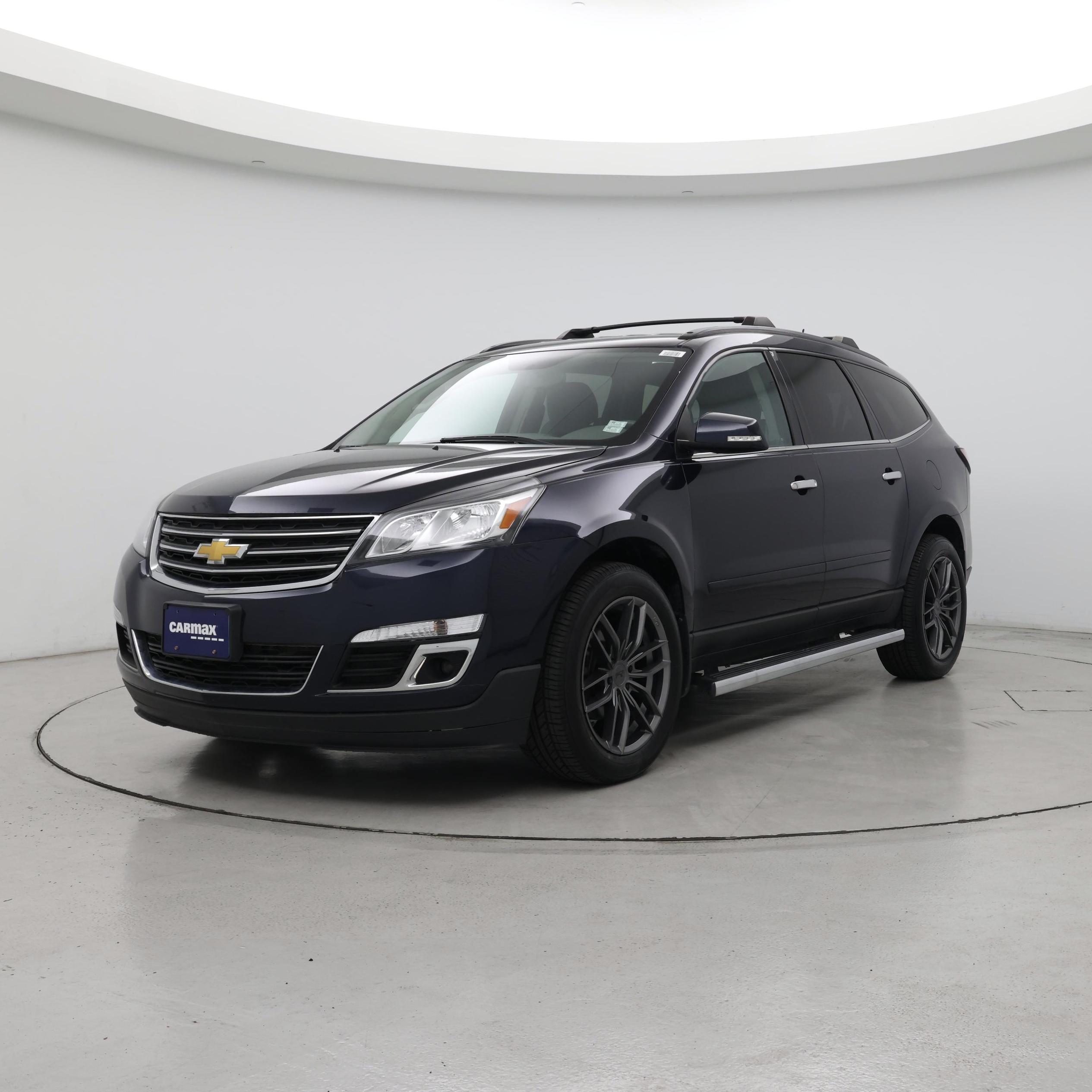 Thumbnail: 2017 Chevrolet Traverse - 4