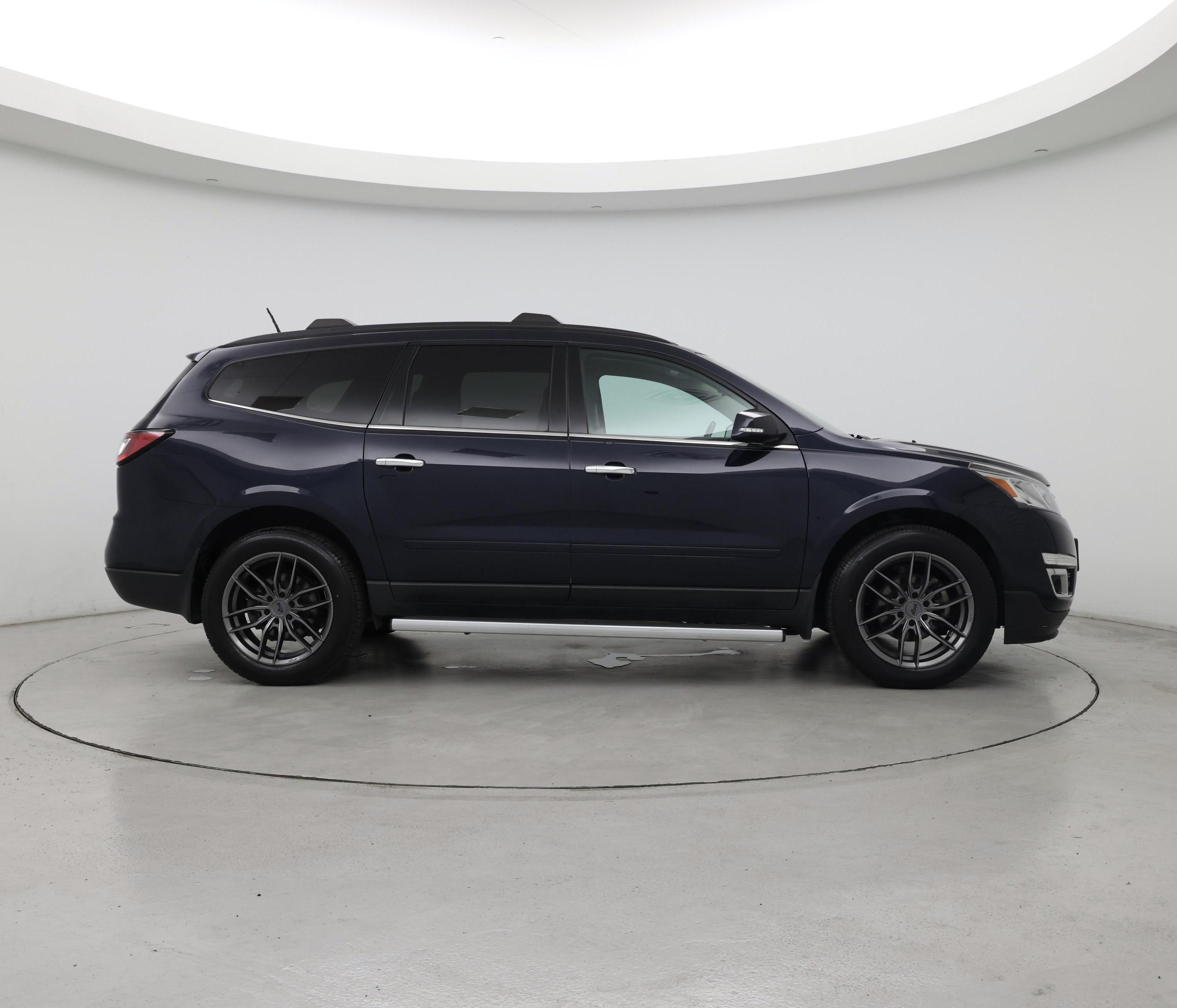 Thumbnail: 2017 Chevrolet Traverse - 7