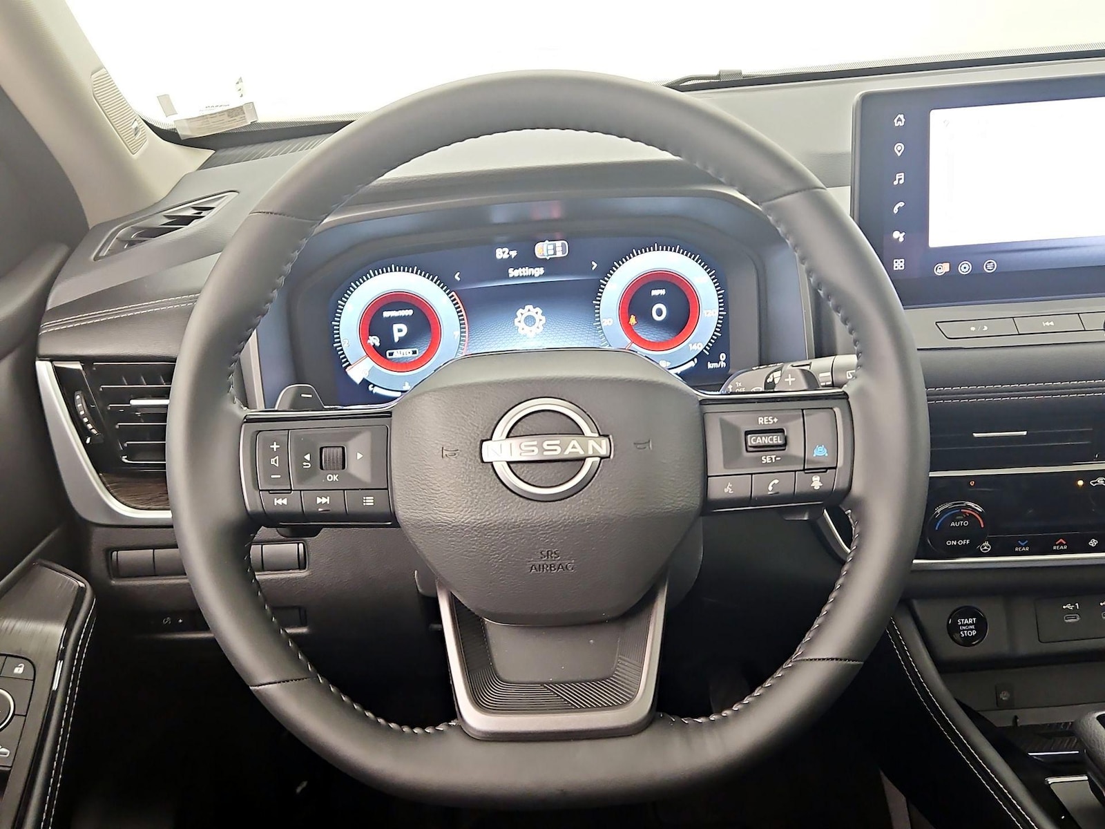 2026 Nissan Rogue Platinum - Photo 11