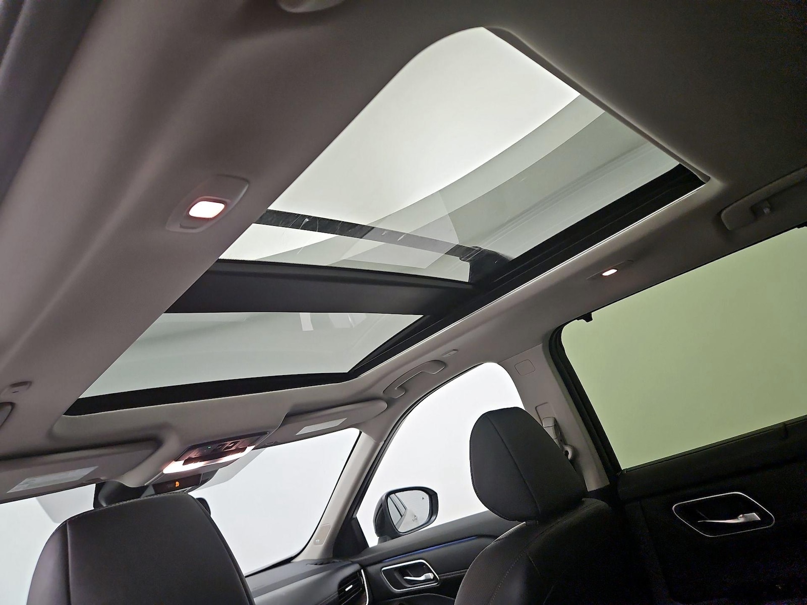 2026 Nissan Rogue Platinum - Photo 25