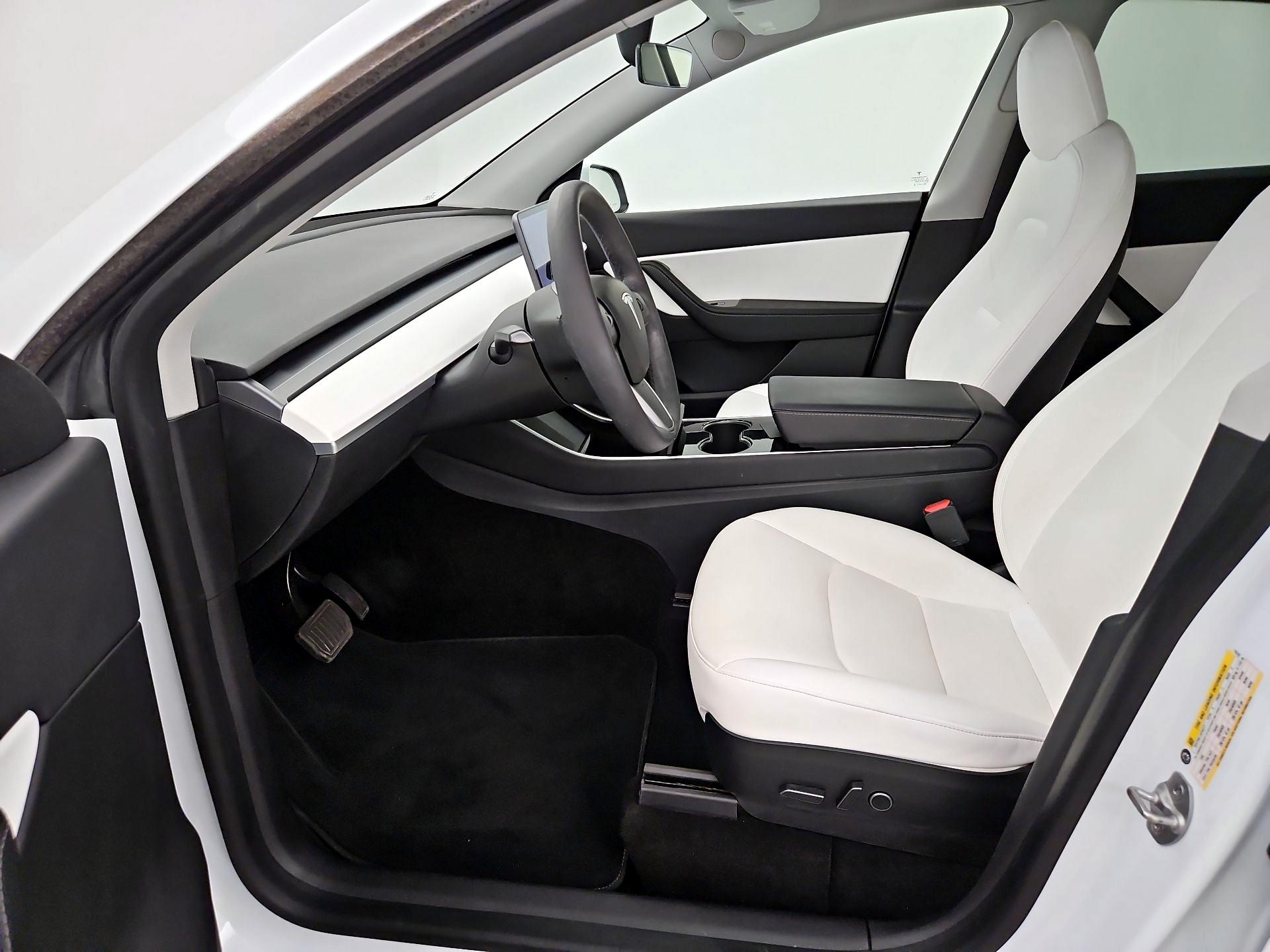 Thumbnail: 2021 Tesla Model Y - 11