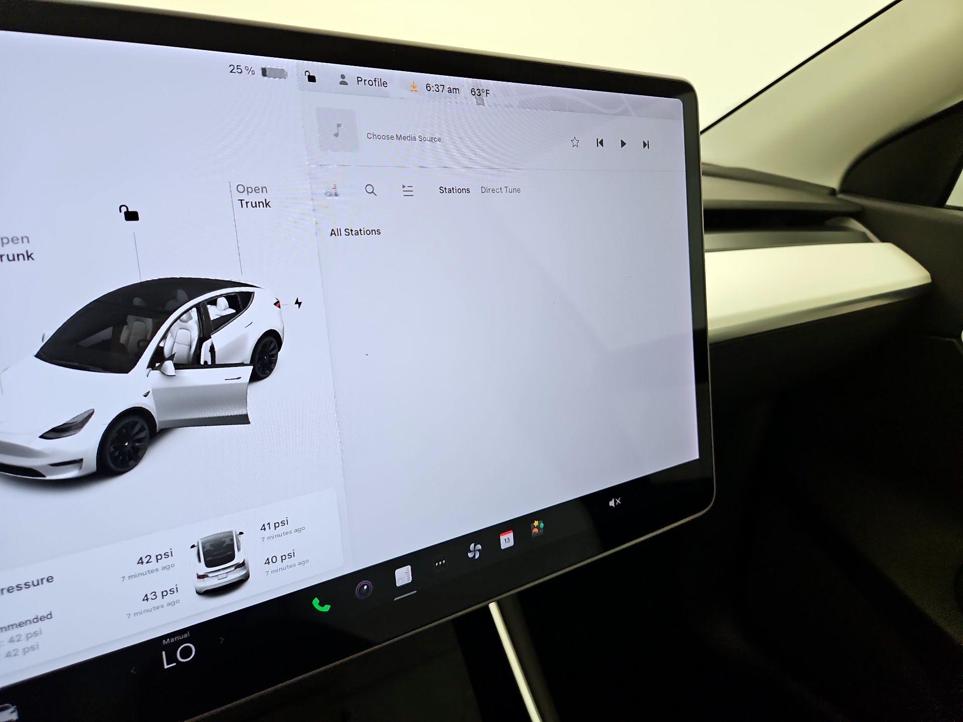 Thumbnail: 2021 Tesla Model Y - 15