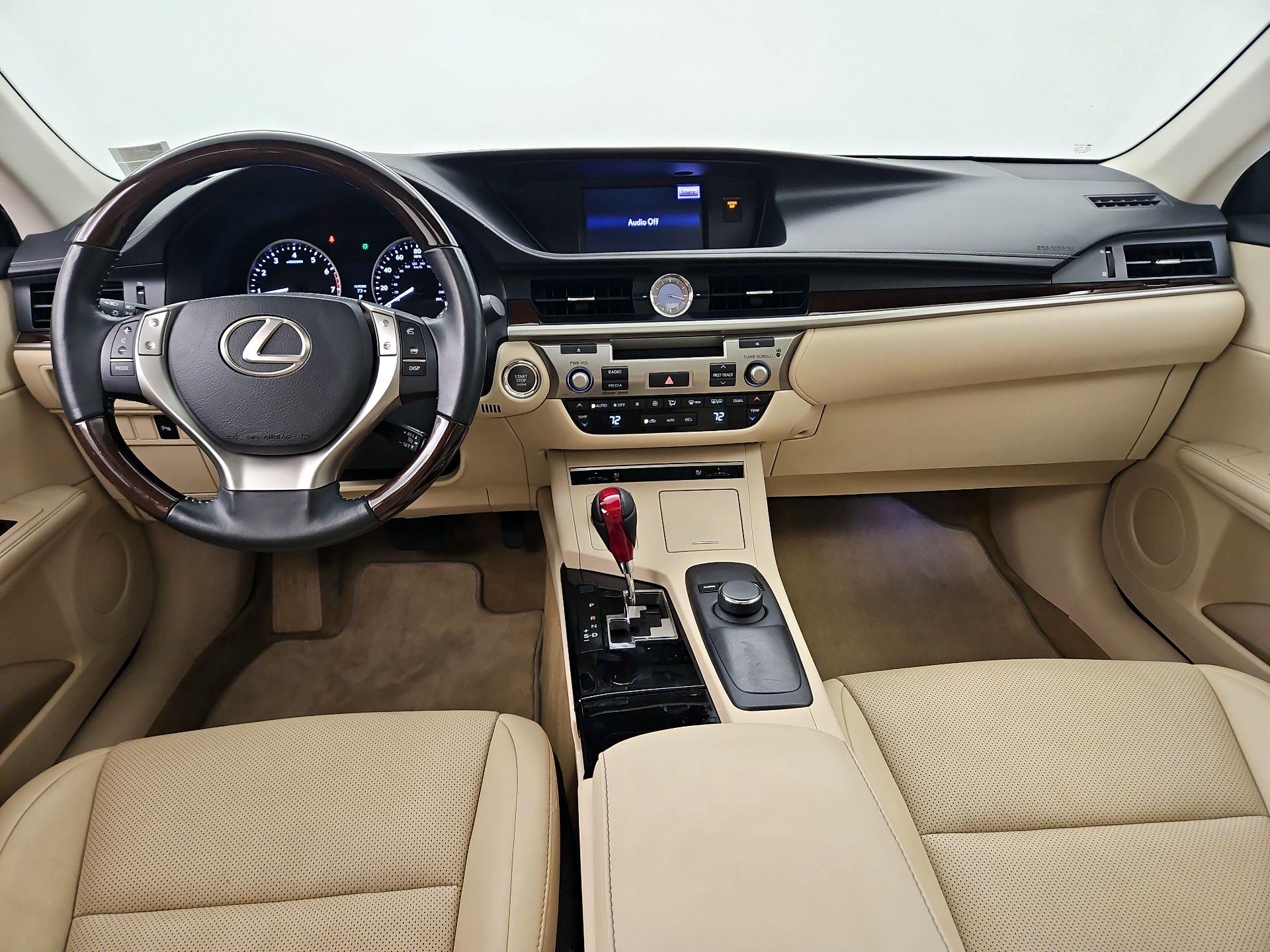 Thumbnail: 2014 Lexus ES - 9