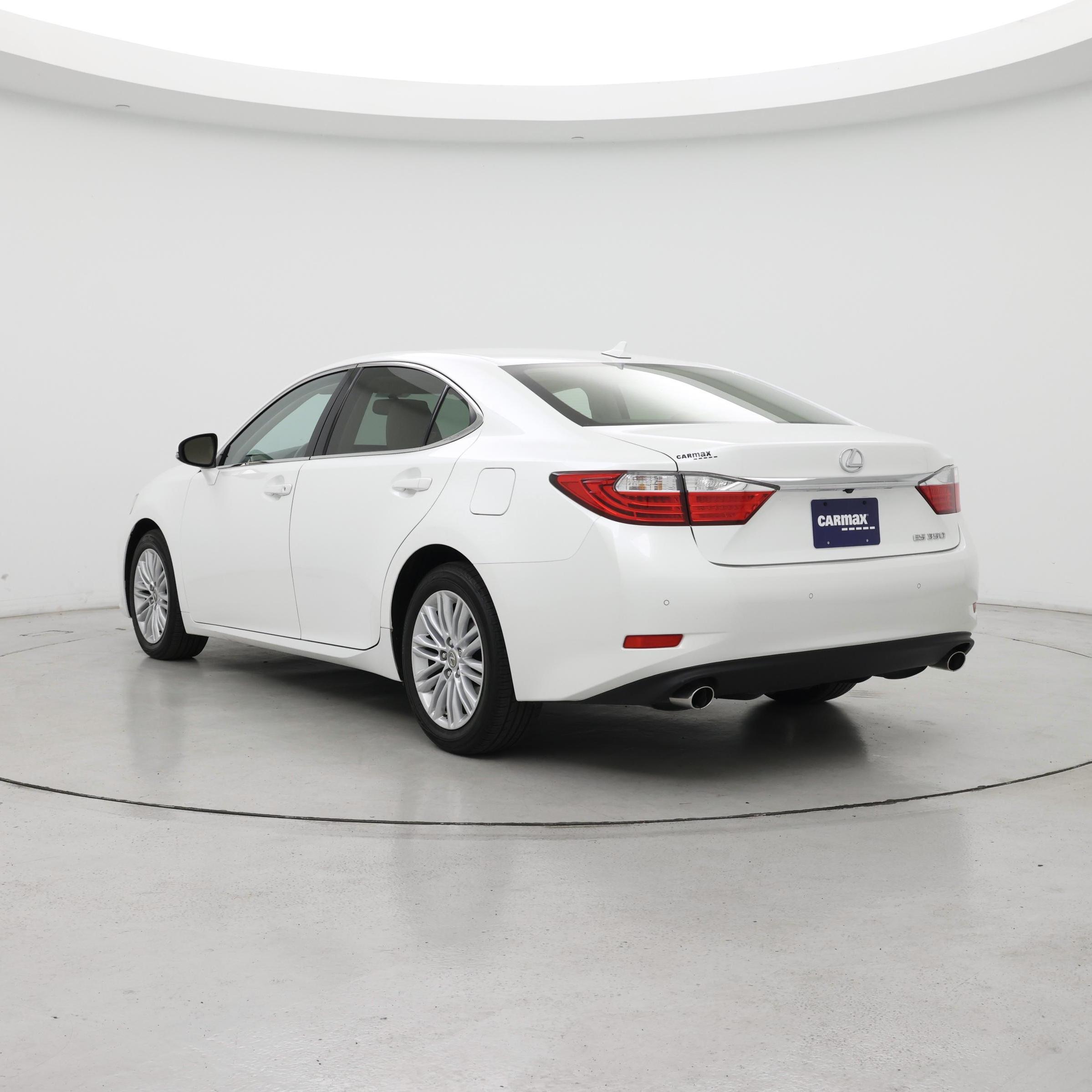 Thumbnail: 2014 Lexus ES - 2