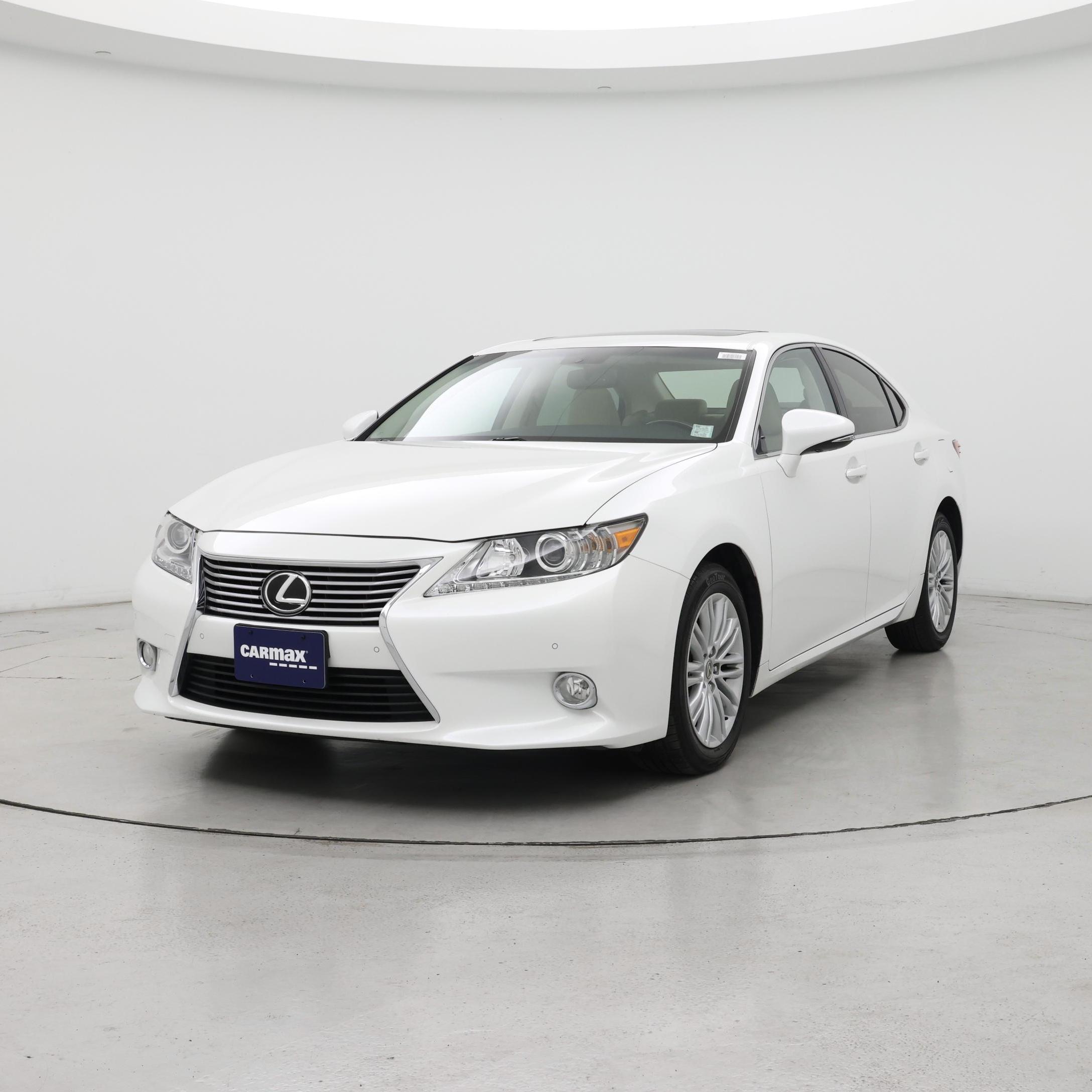 Thumbnail: 2014 Lexus ES - 4