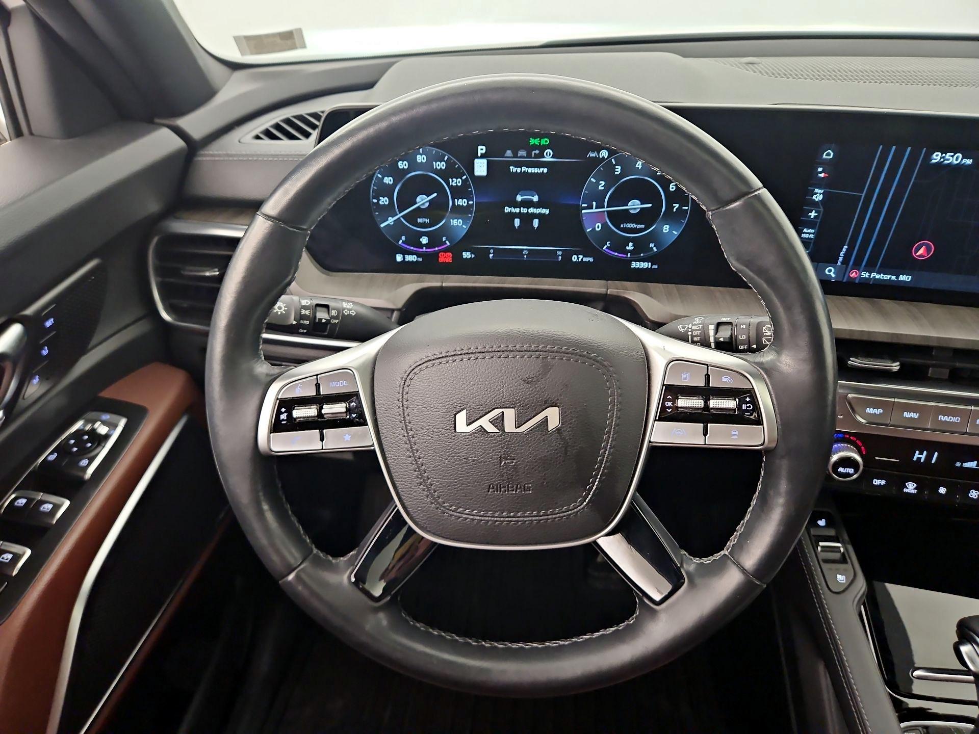 Thumbnail: 2023 Kia Telluride - 10