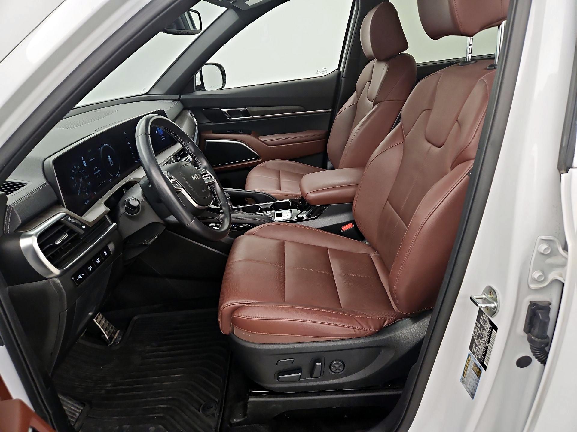 Thumbnail: 2023 Kia Telluride - 11
