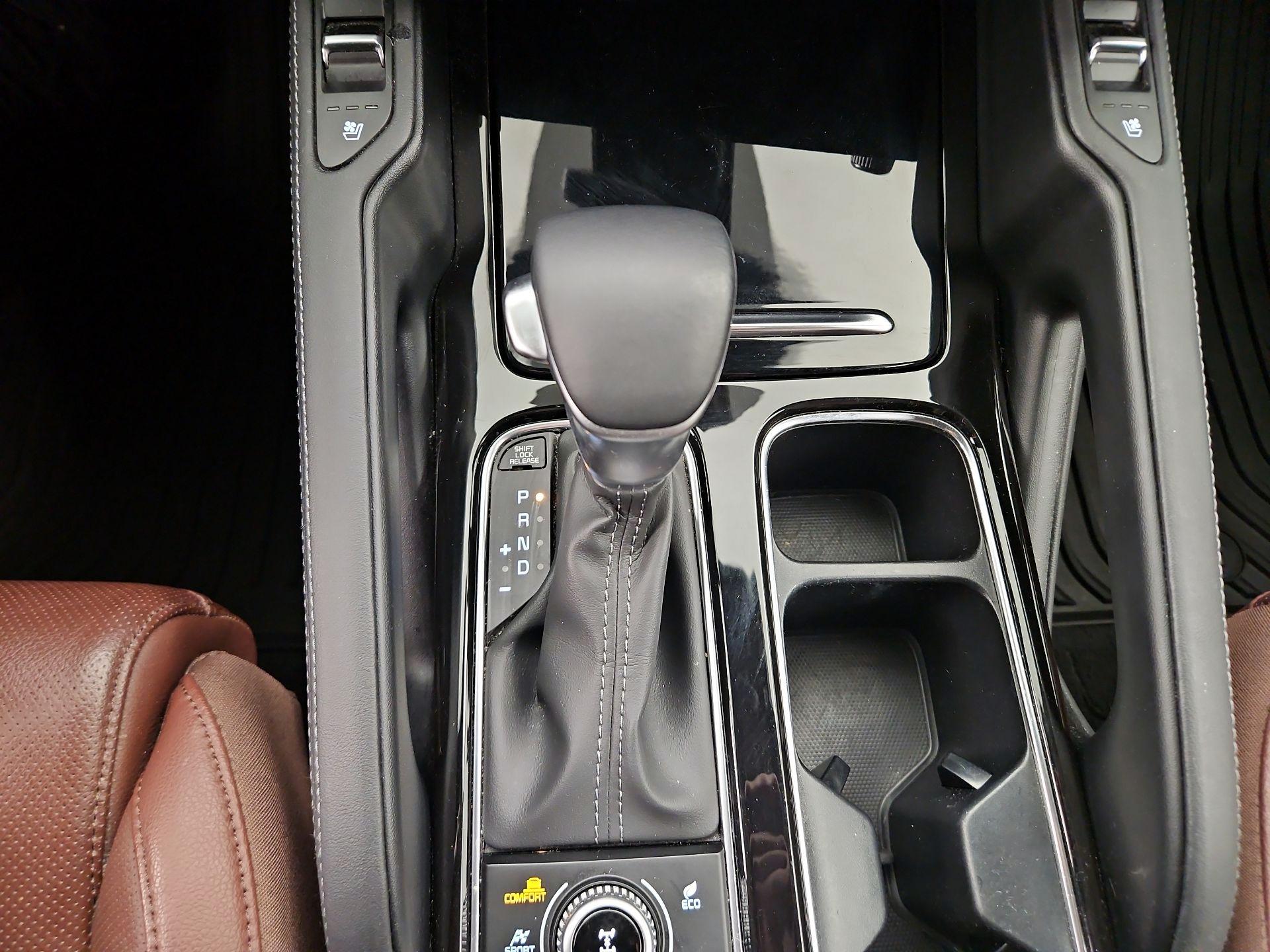 Thumbnail: 2023 Kia Telluride - 18