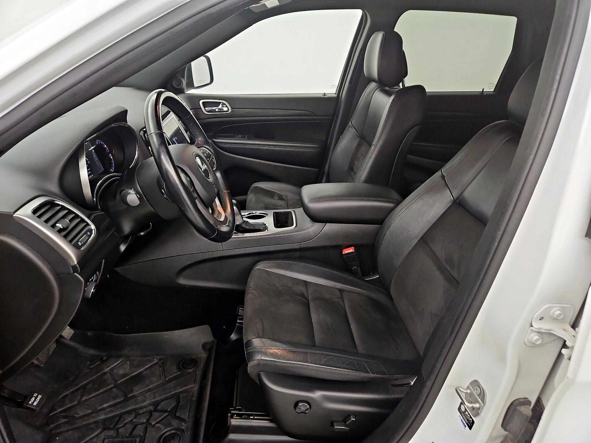 Thumbnail: 2021 Jeep Grand Cherokee - 11