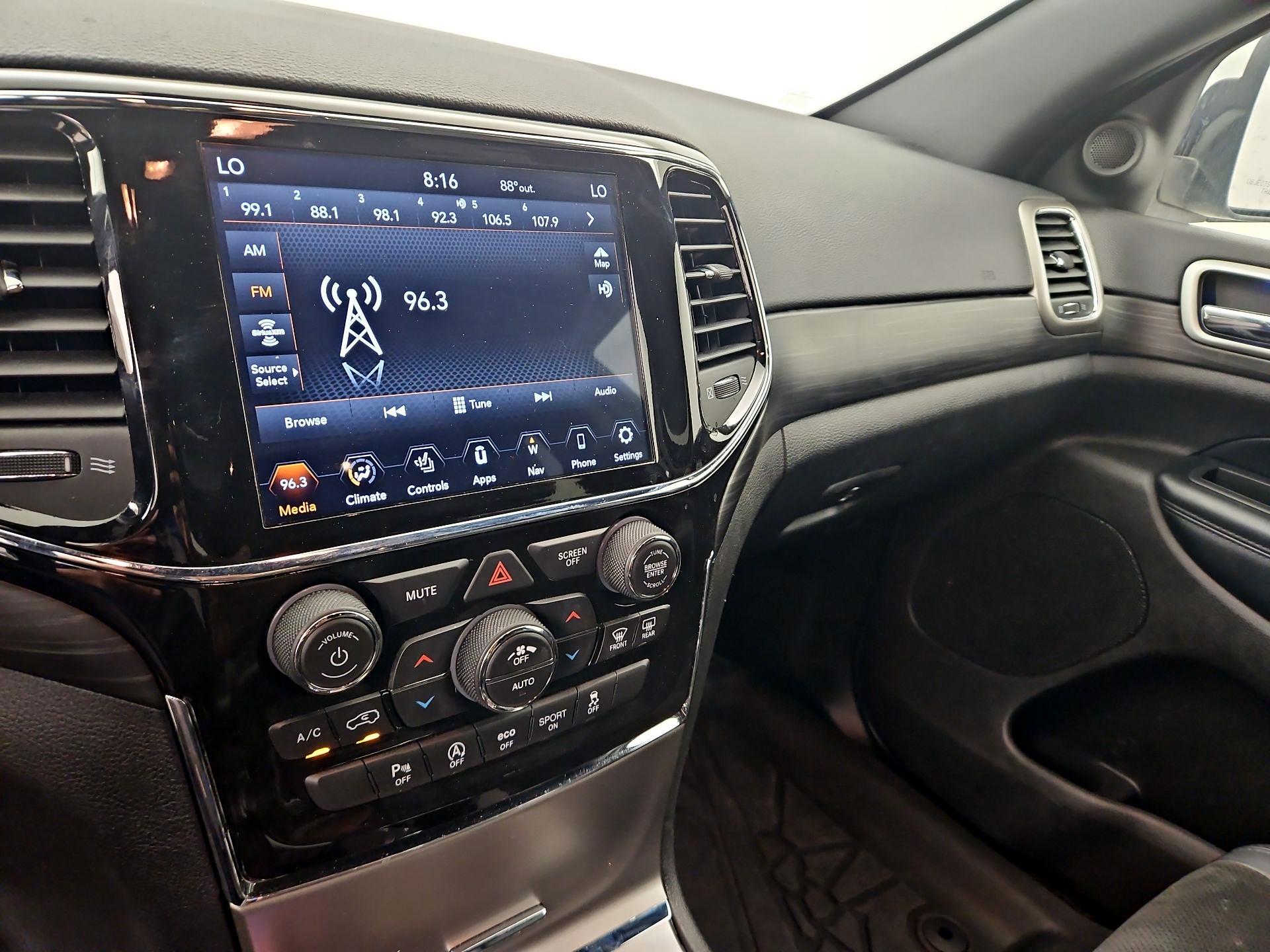 Thumbnail: 2021 Jeep Grand Cherokee - 15