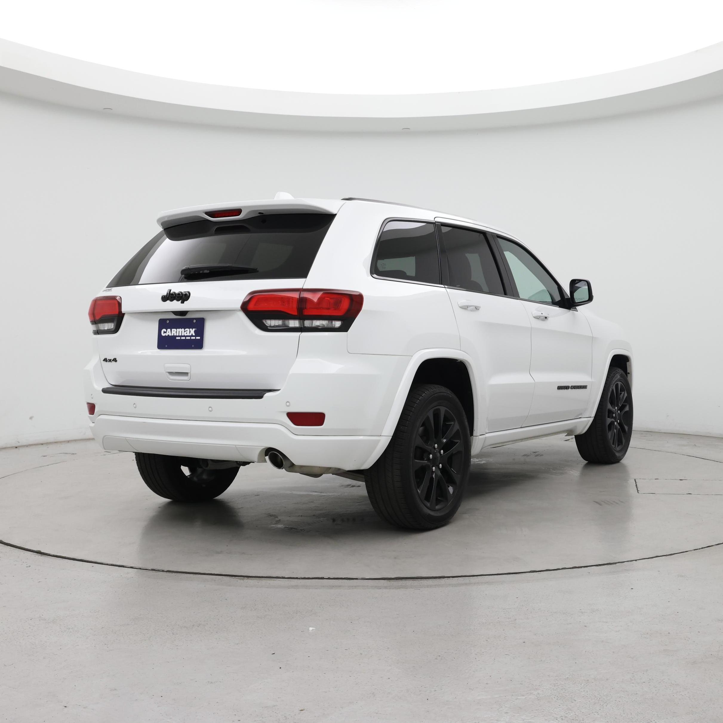 Thumbnail: 2021 Jeep Grand Cherokee - 8