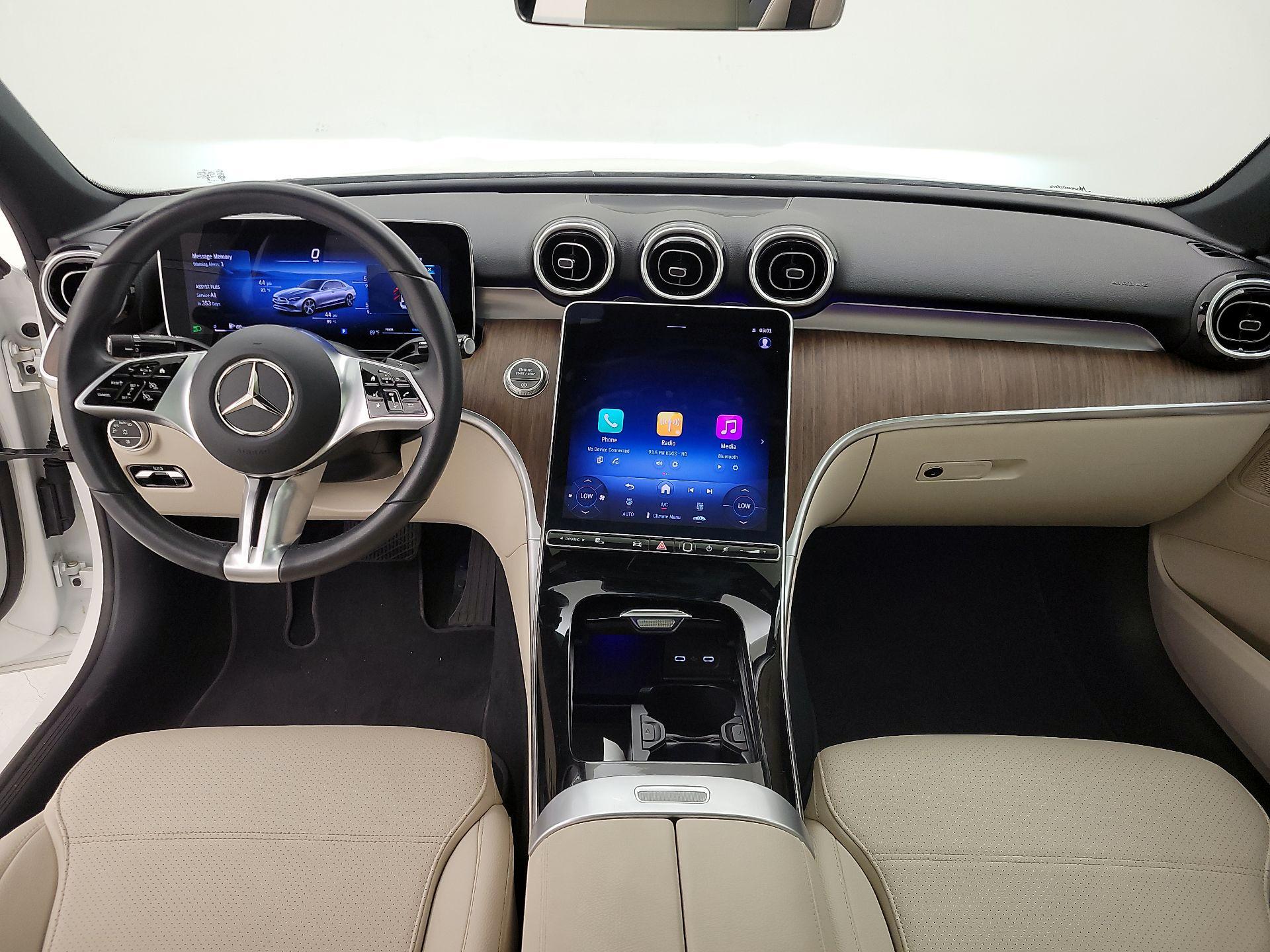Thumbnail: 2025 Mercedes-Benz C-Class - 9