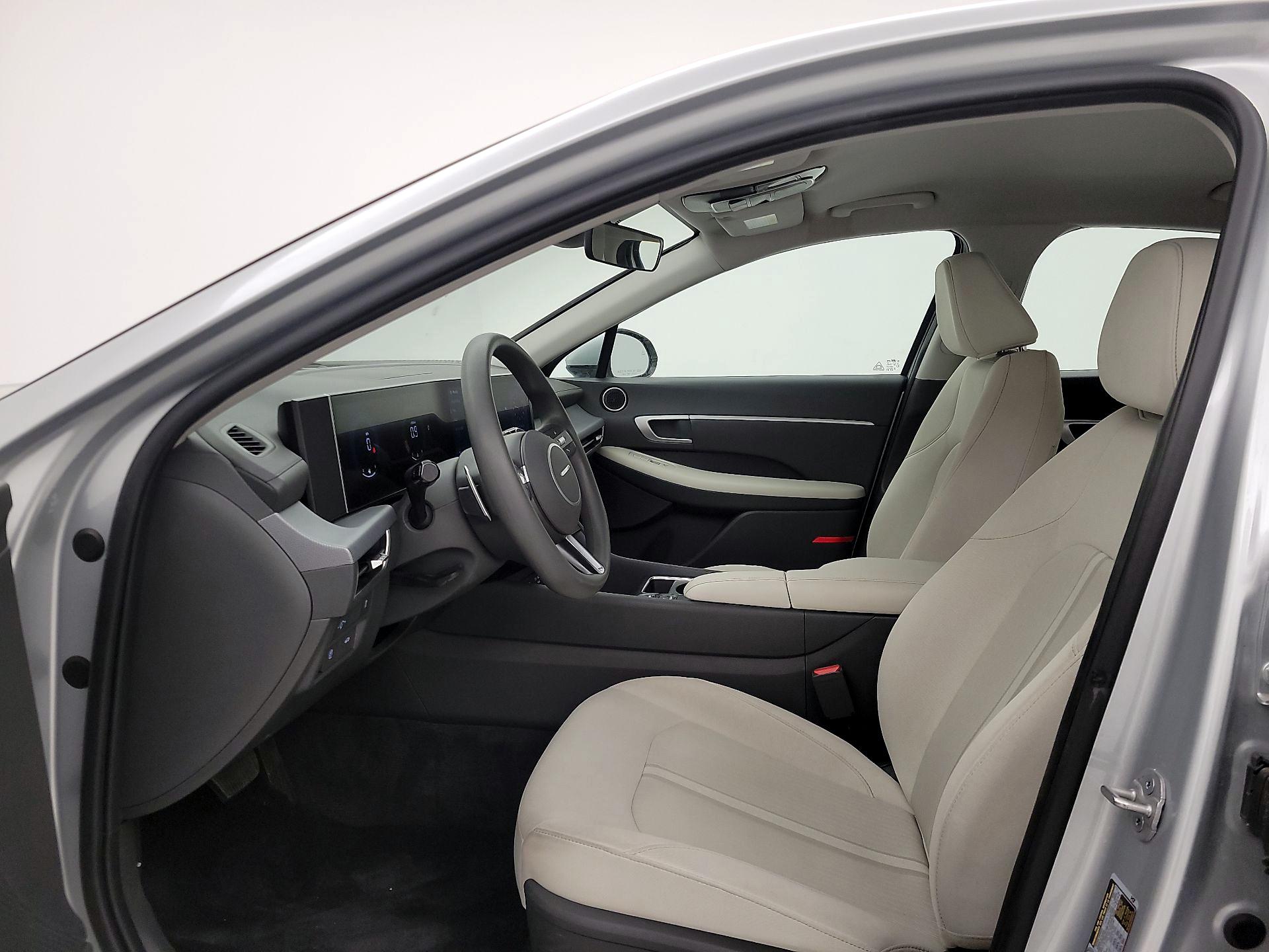 Thumbnail: 2025 Hyundai Sonata - 11