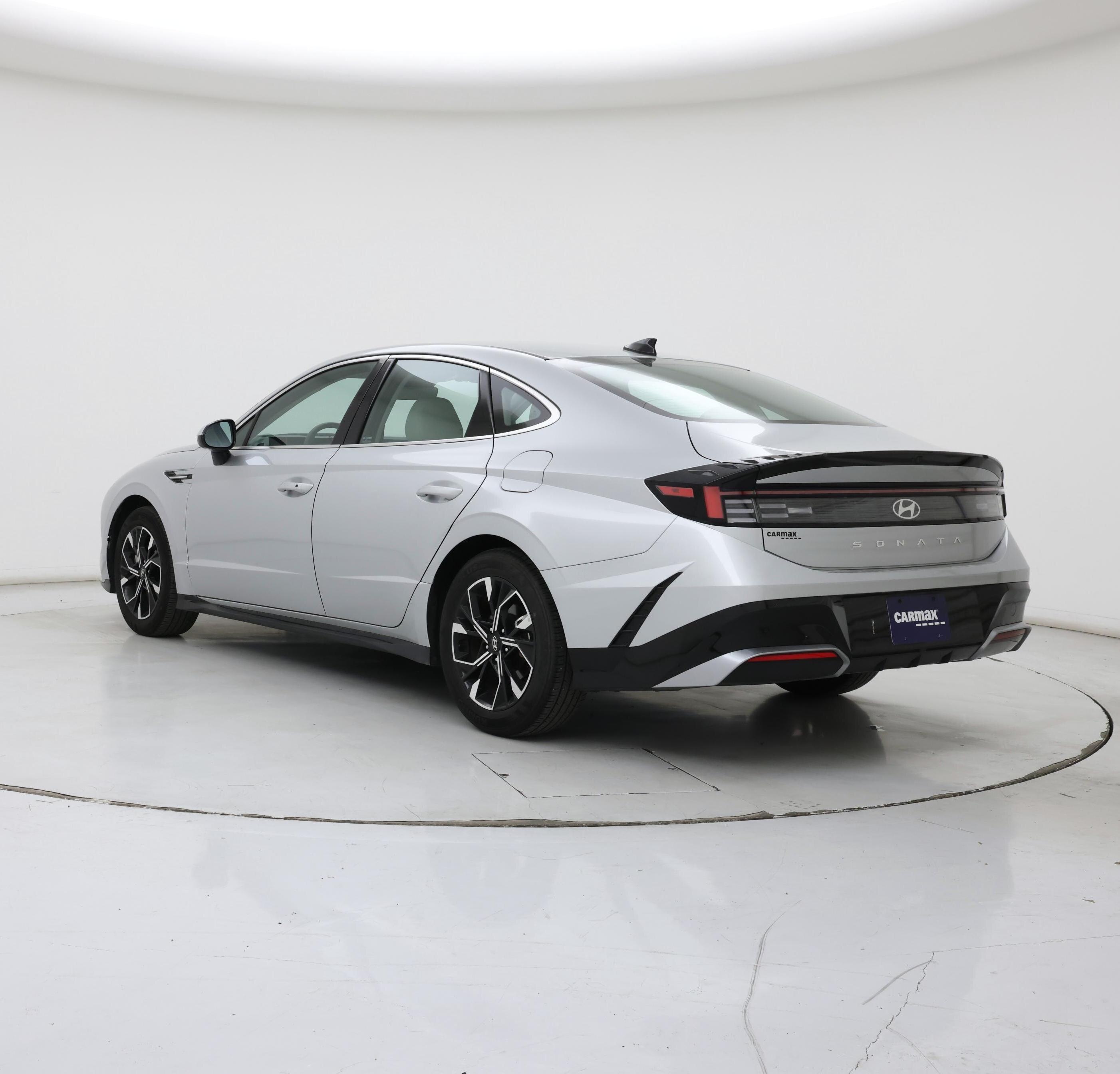 Thumbnail: 2025 Hyundai Sonata - 2