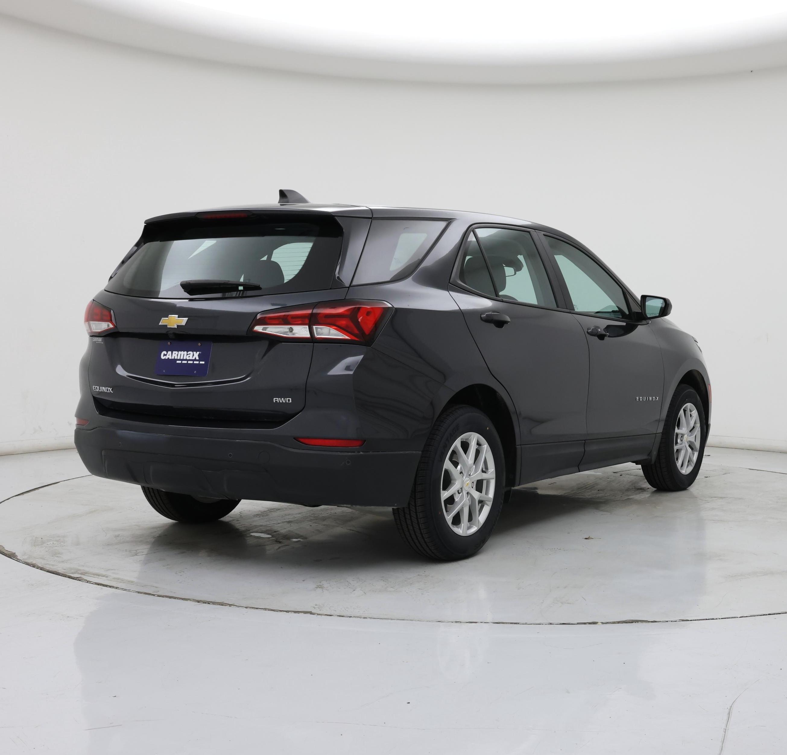 Thumbnail: 2022 Chevrolet Equinox - 8