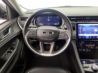 Steering Wheel & Instrument Cluster (On)