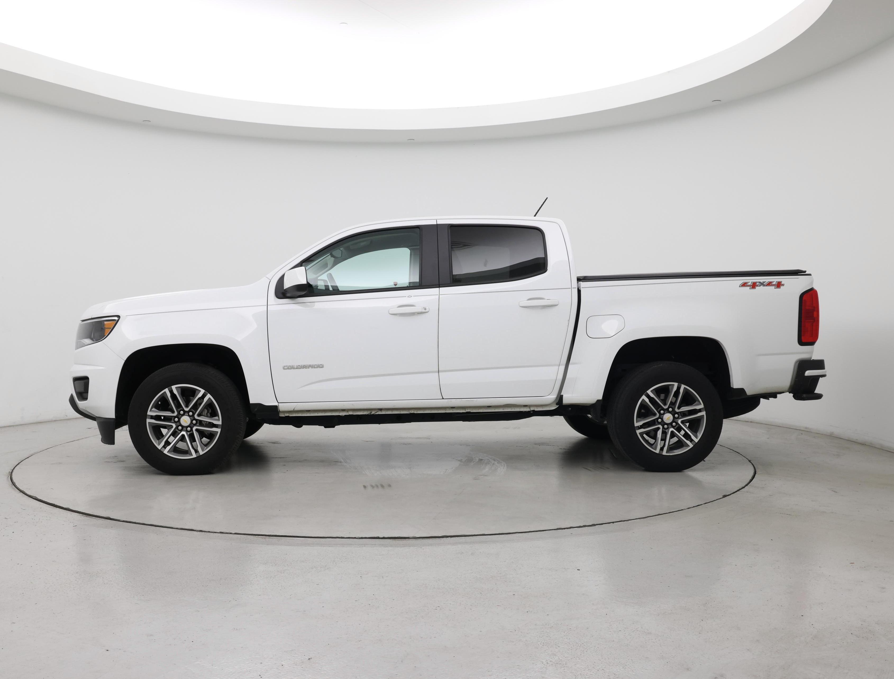 Thumbnail: 2020 Chevrolet Colorado - 3