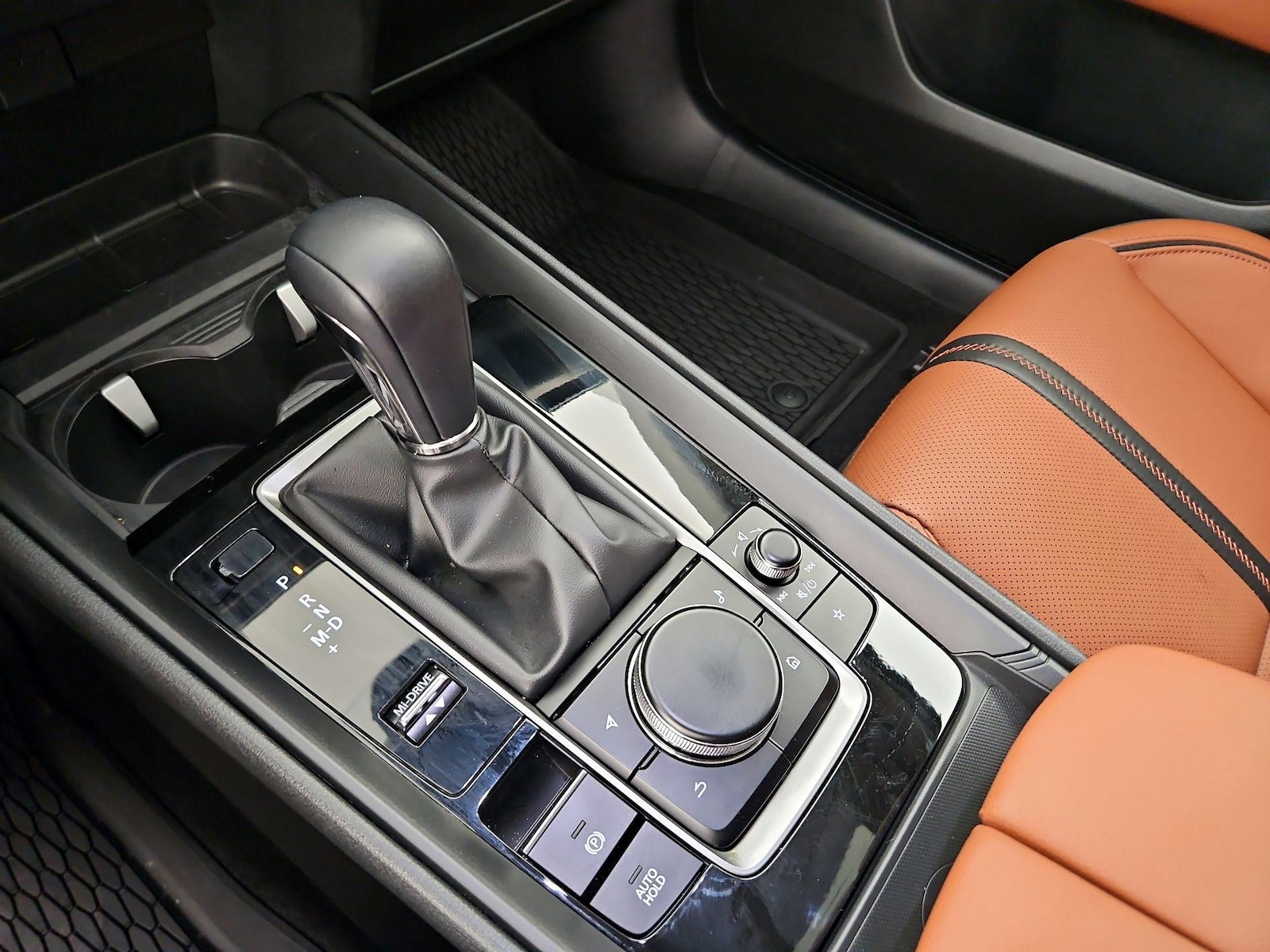 2025 Mazda CX-50 Meridian Edition - Photo 18