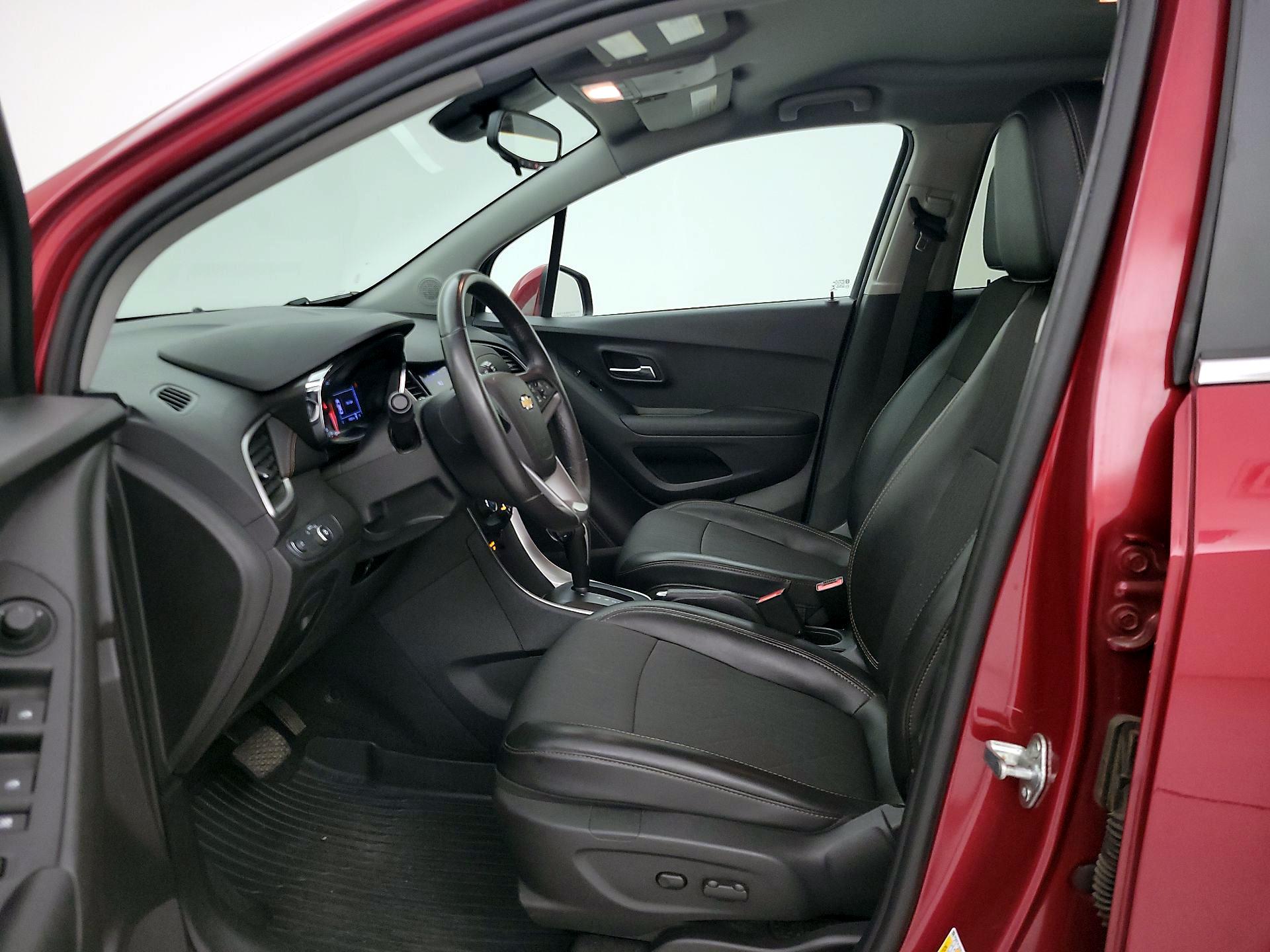 Thumbnail: 2020 Chevrolet Trax - 11