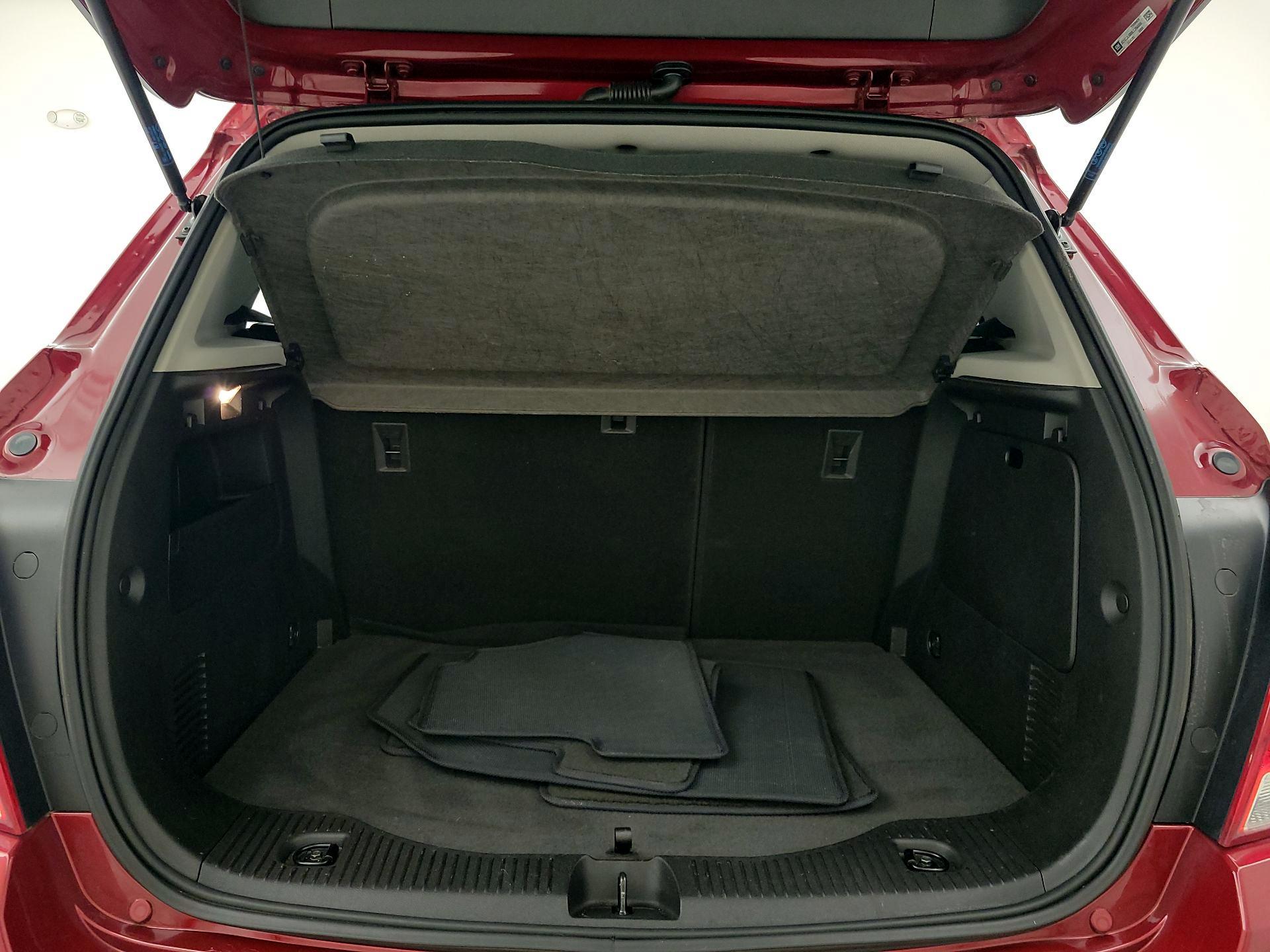 Thumbnail: 2020 Chevrolet Trax - 20