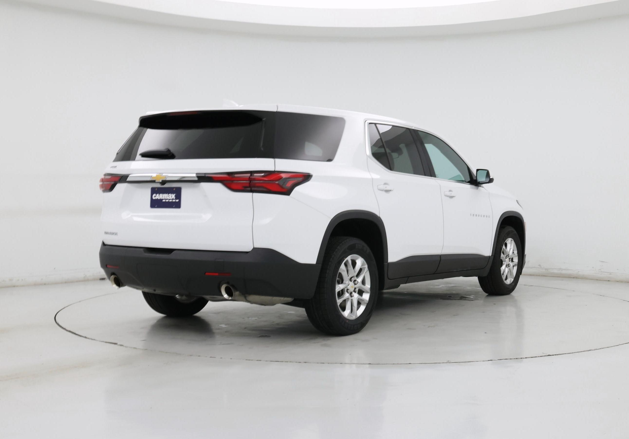 Thumbnail: 2023 Chevrolet Traverse - 8