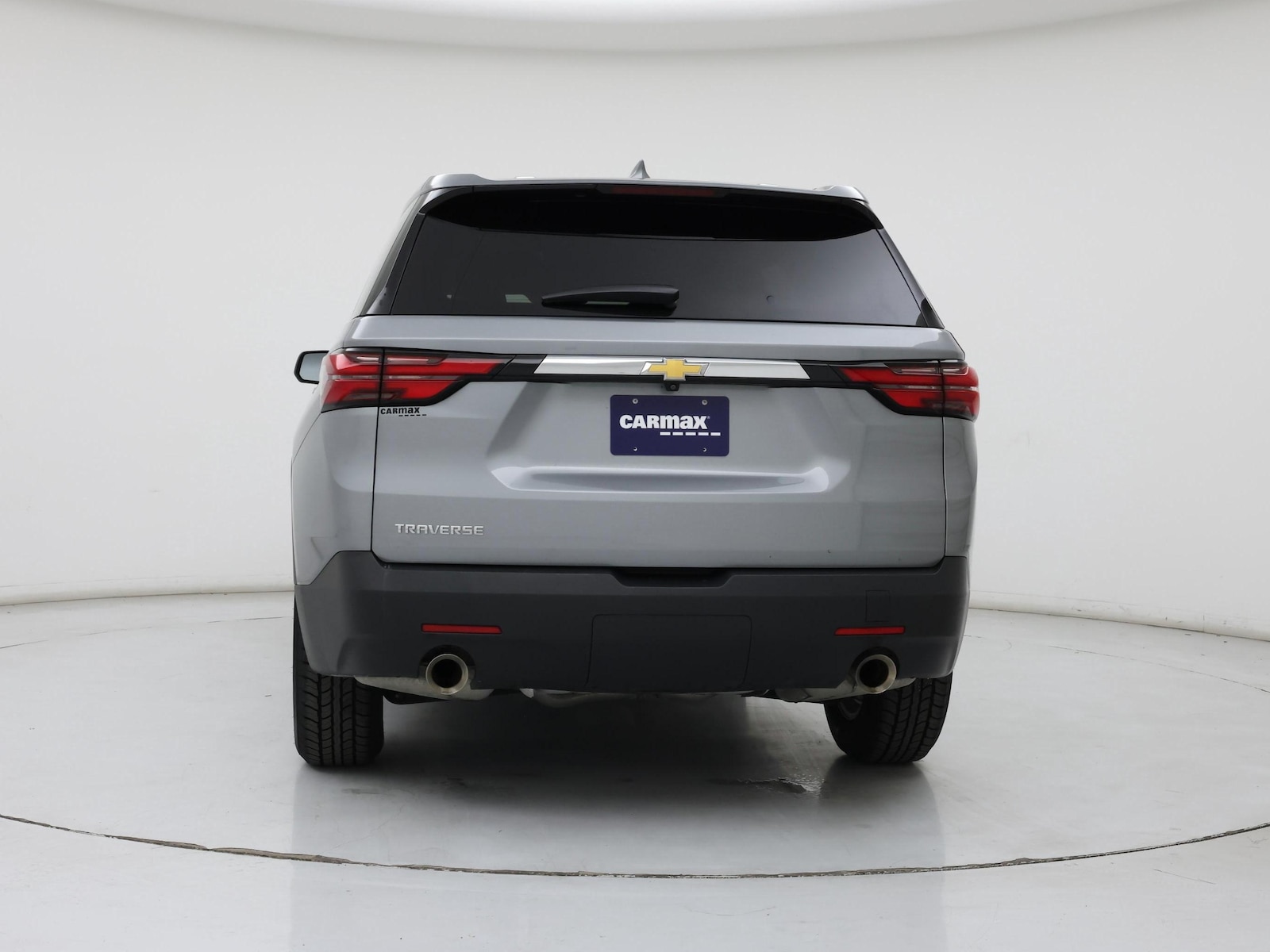 2023 Chevrolet Traverse LS - Photo 7
